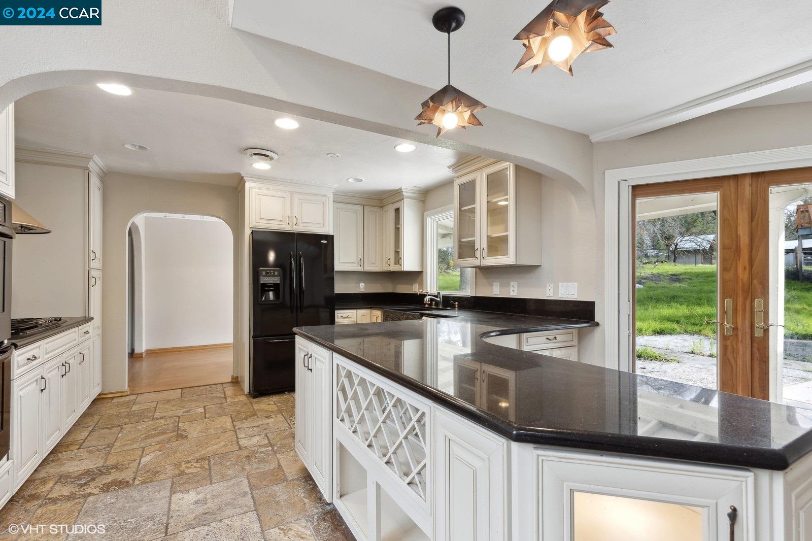 2697 STONE VALLEY RD