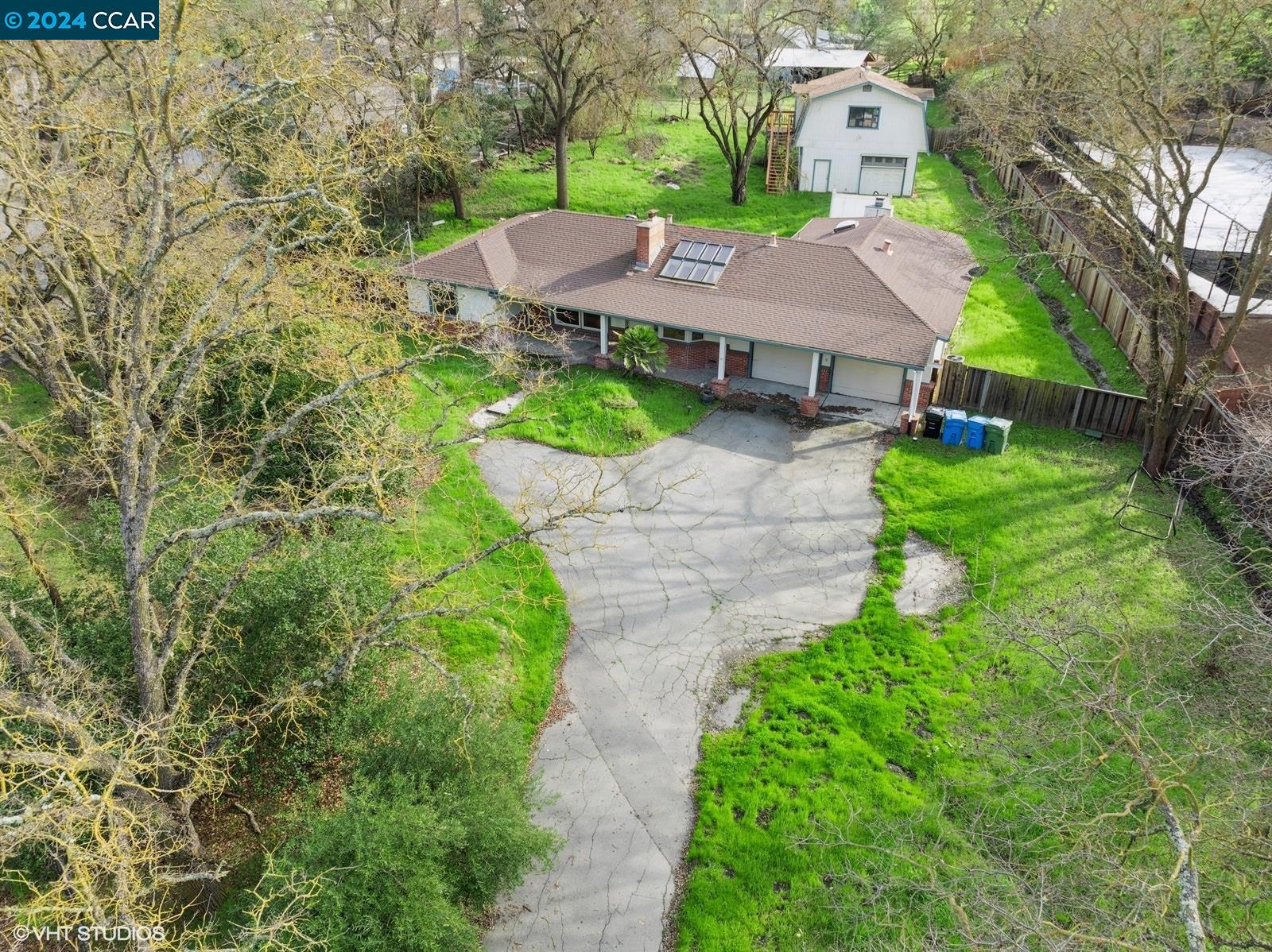 2697 STONE VALLEY RD