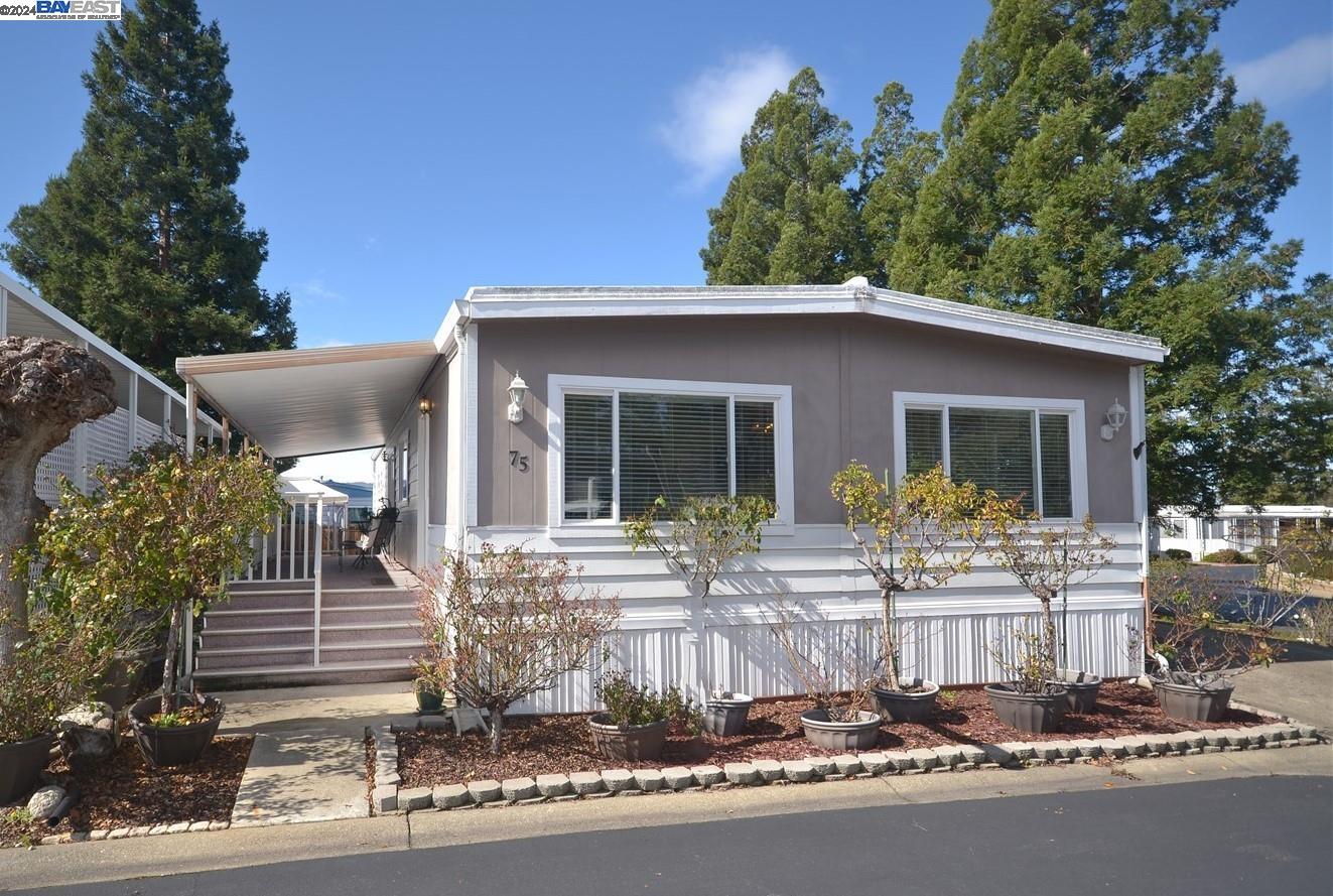 3231 Vineyard Ave., #75 # 75