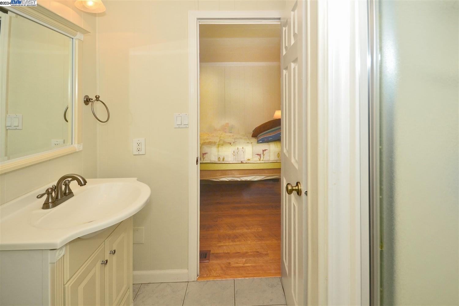 3231 Vineyard Ave., #75 # 75