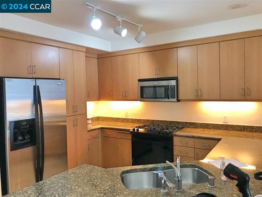 5425 De Marcus Blvd # 305