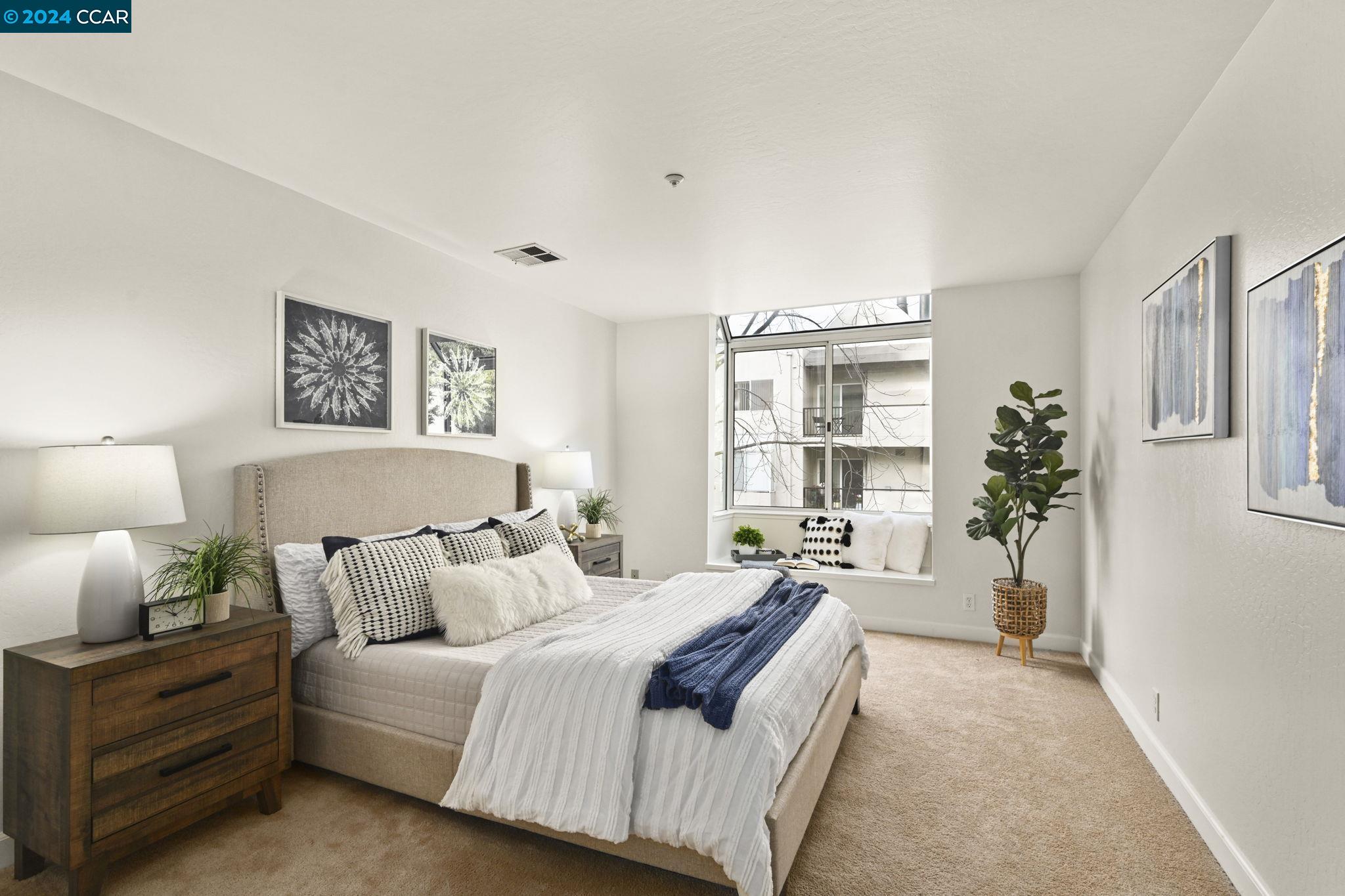 3173 Wayside Plz # 211