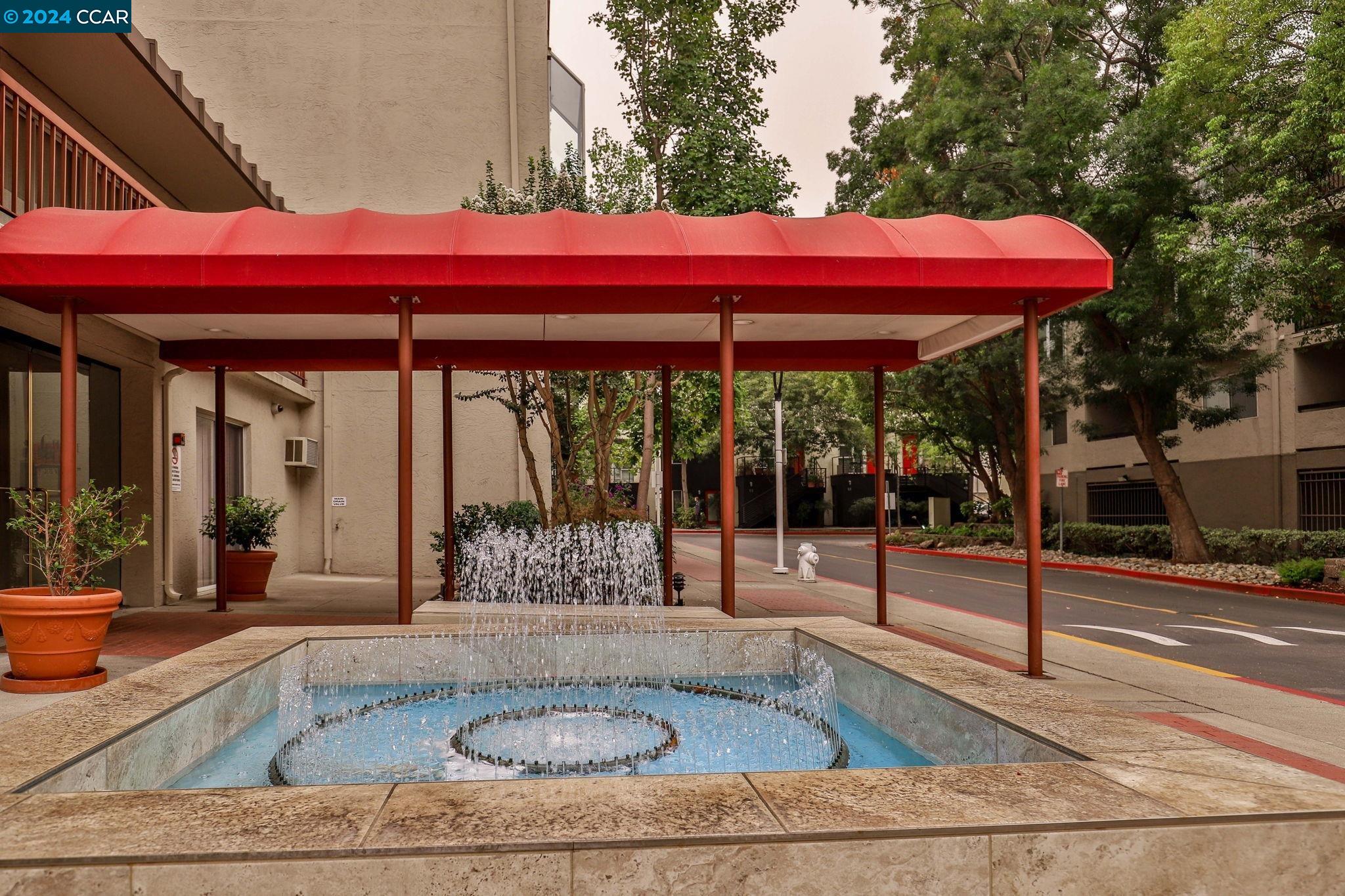 3173 Wayside Plz # 211