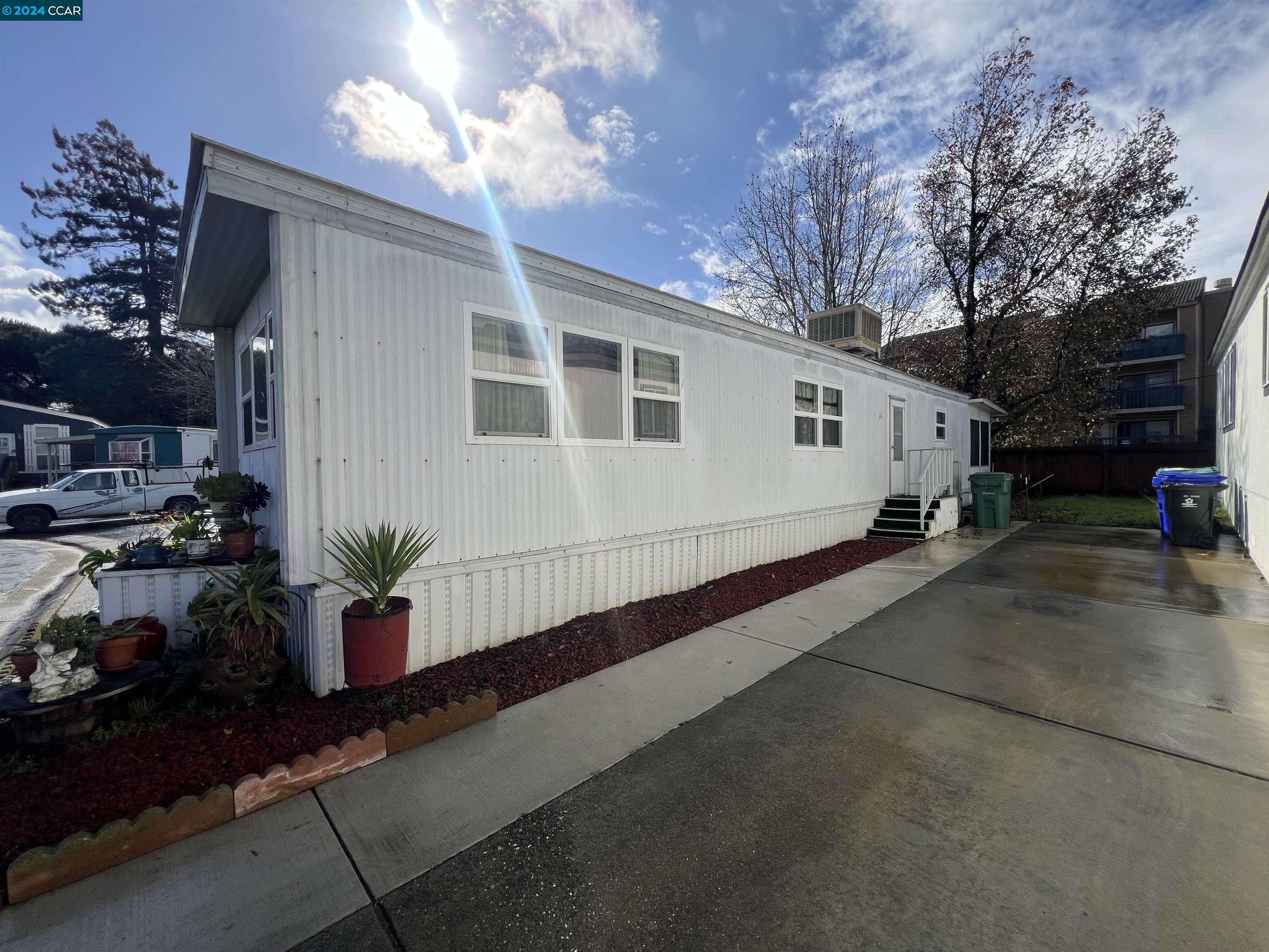 2885 Willow Road # 8