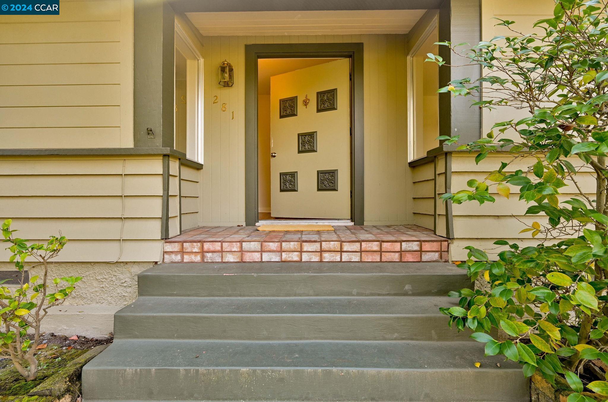 281 Oak Park Ln