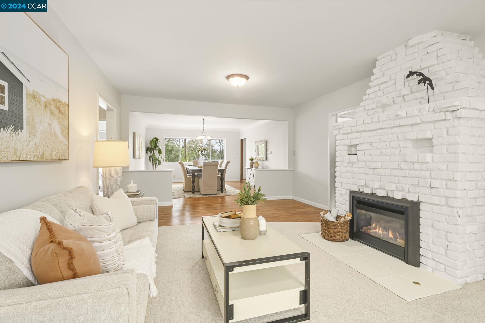 281 Oak Park Ln