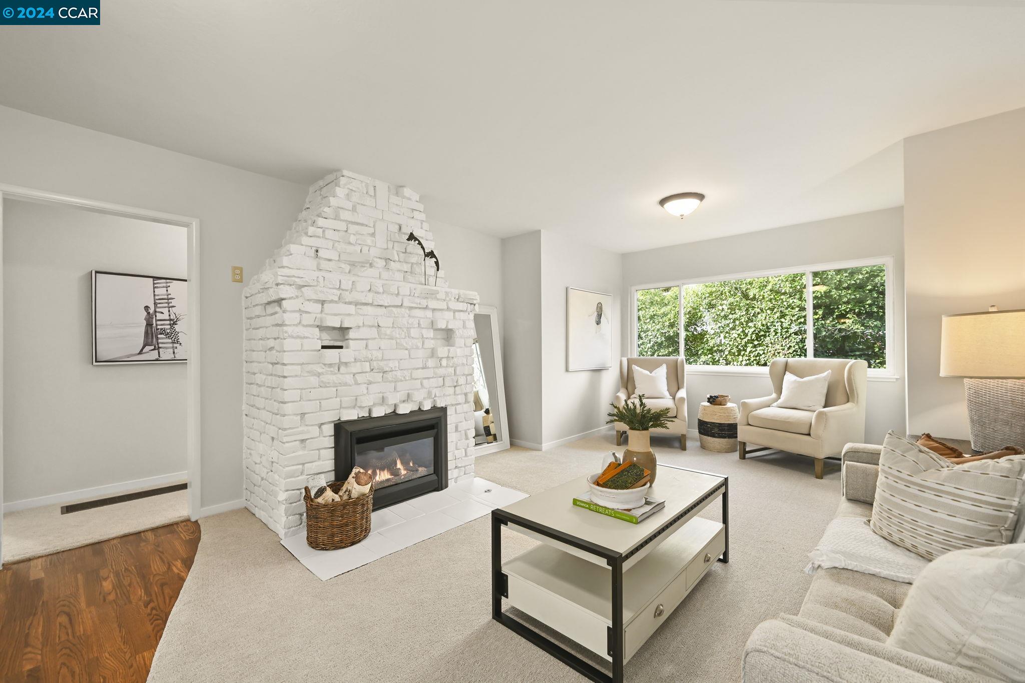 281 Oak Park Ln