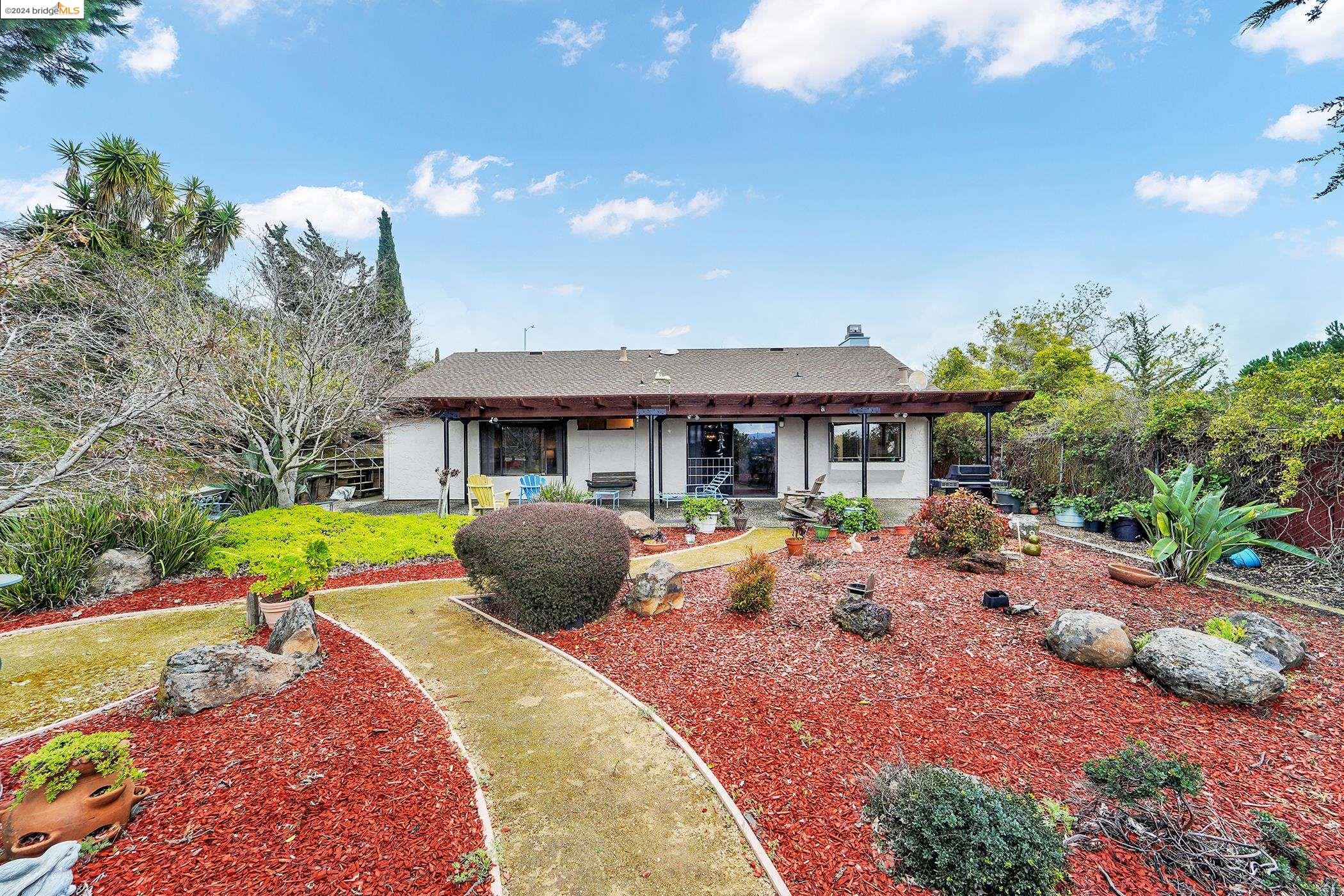 3735 Painted Pony Rd
