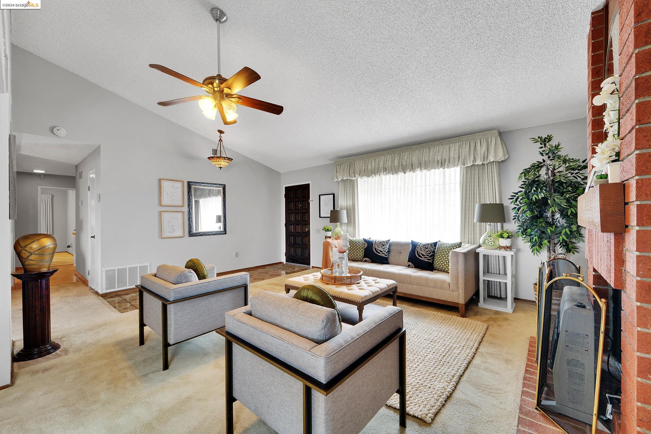 3735 Painted Pony Rd