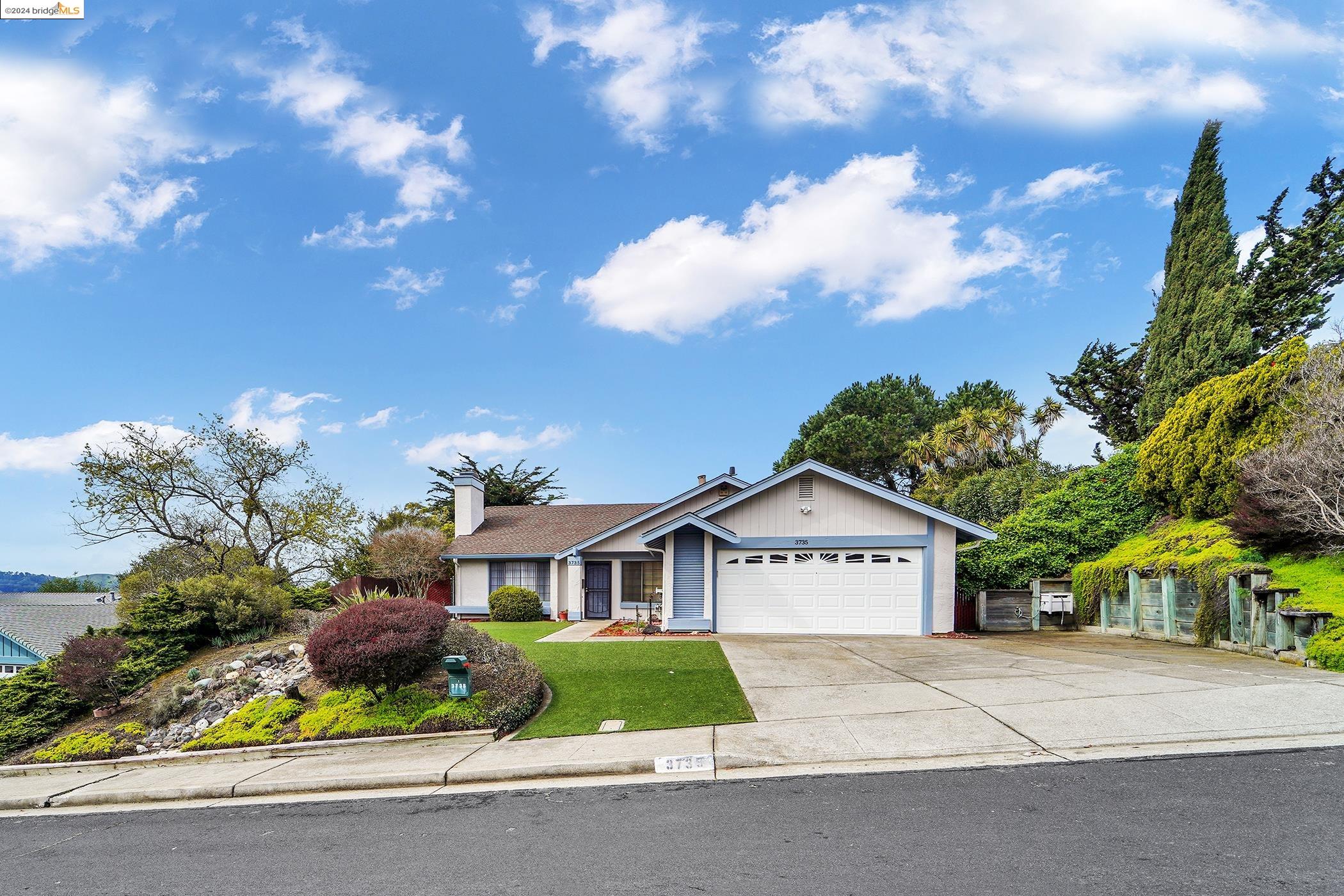 3735 Painted Pony Rd