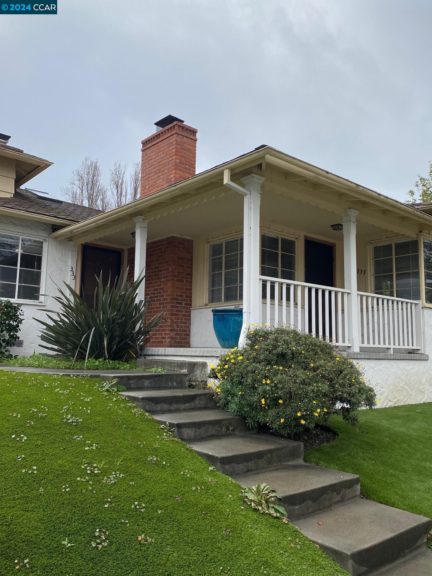 337 Coronado St