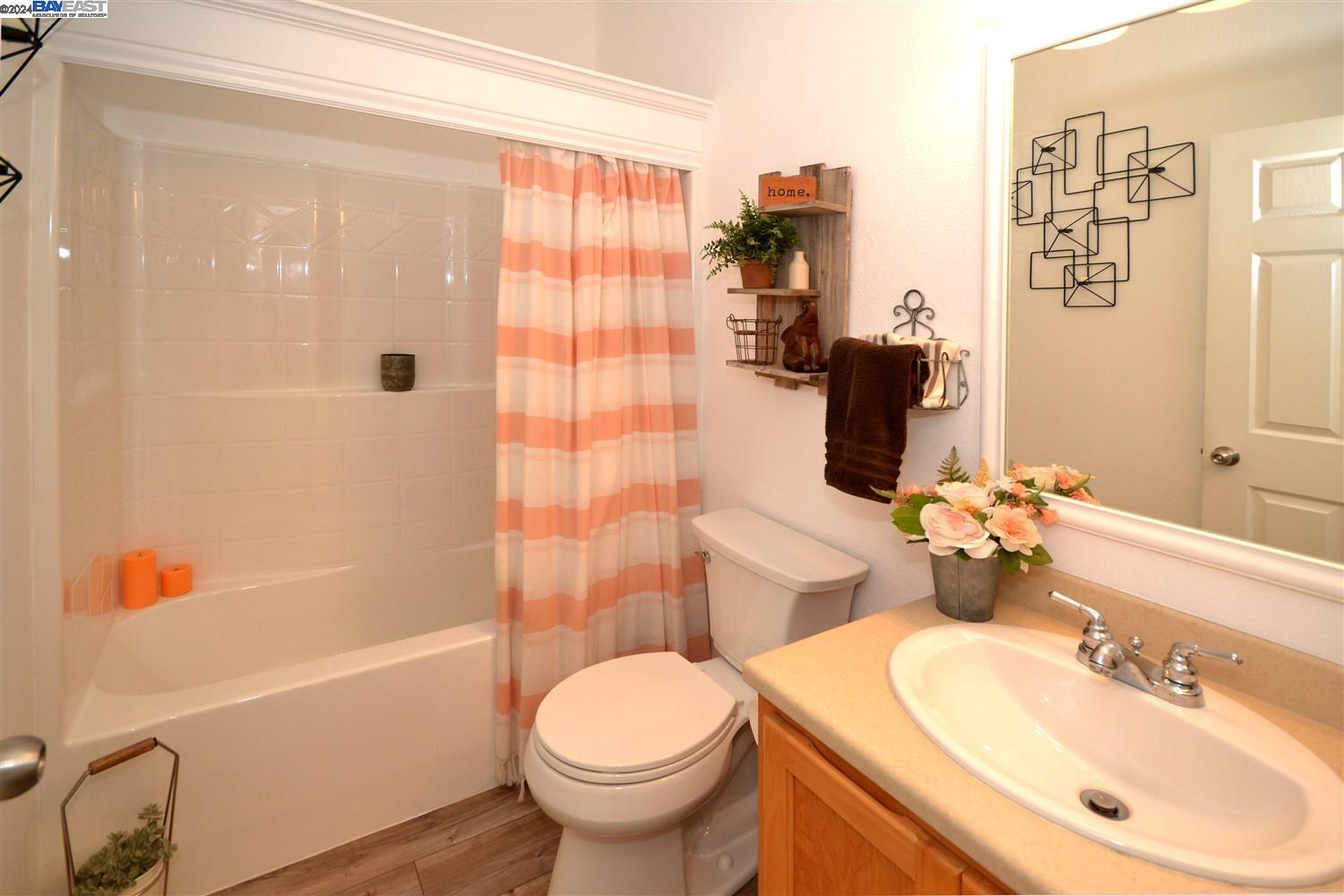 3263 Vineyard Ave., #159 # 159