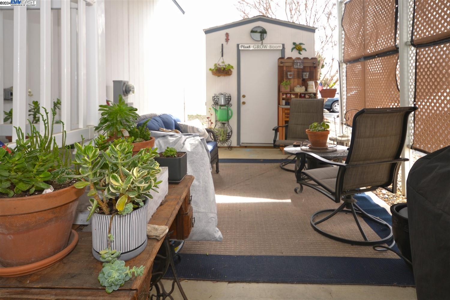 3263 Vineyard Ave., #159 # 159