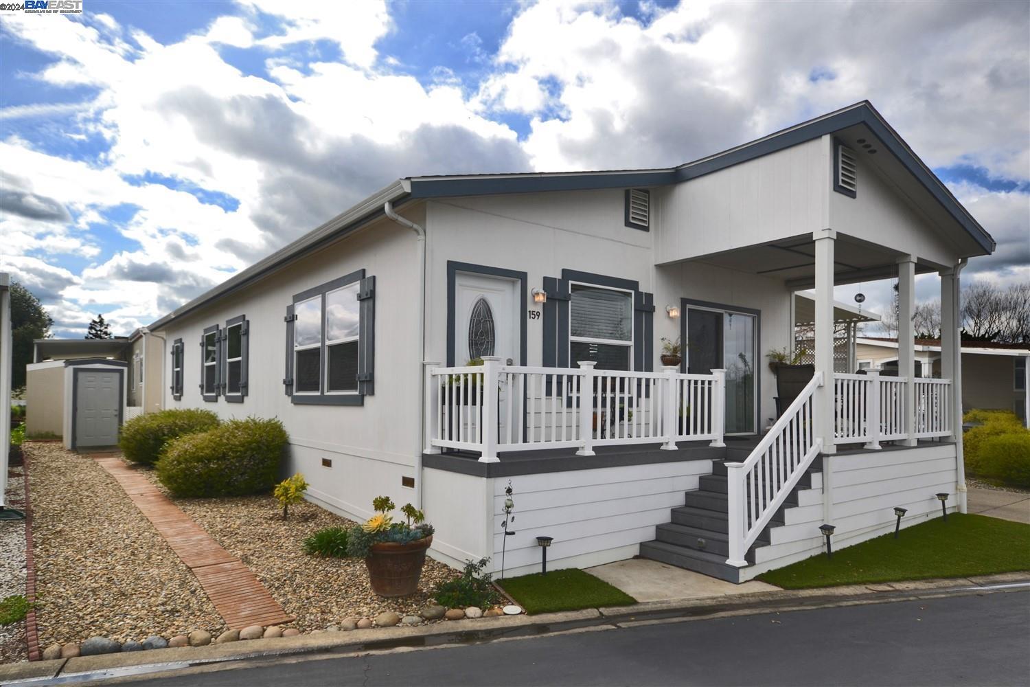 3263 Vineyard Ave., #159 # 159