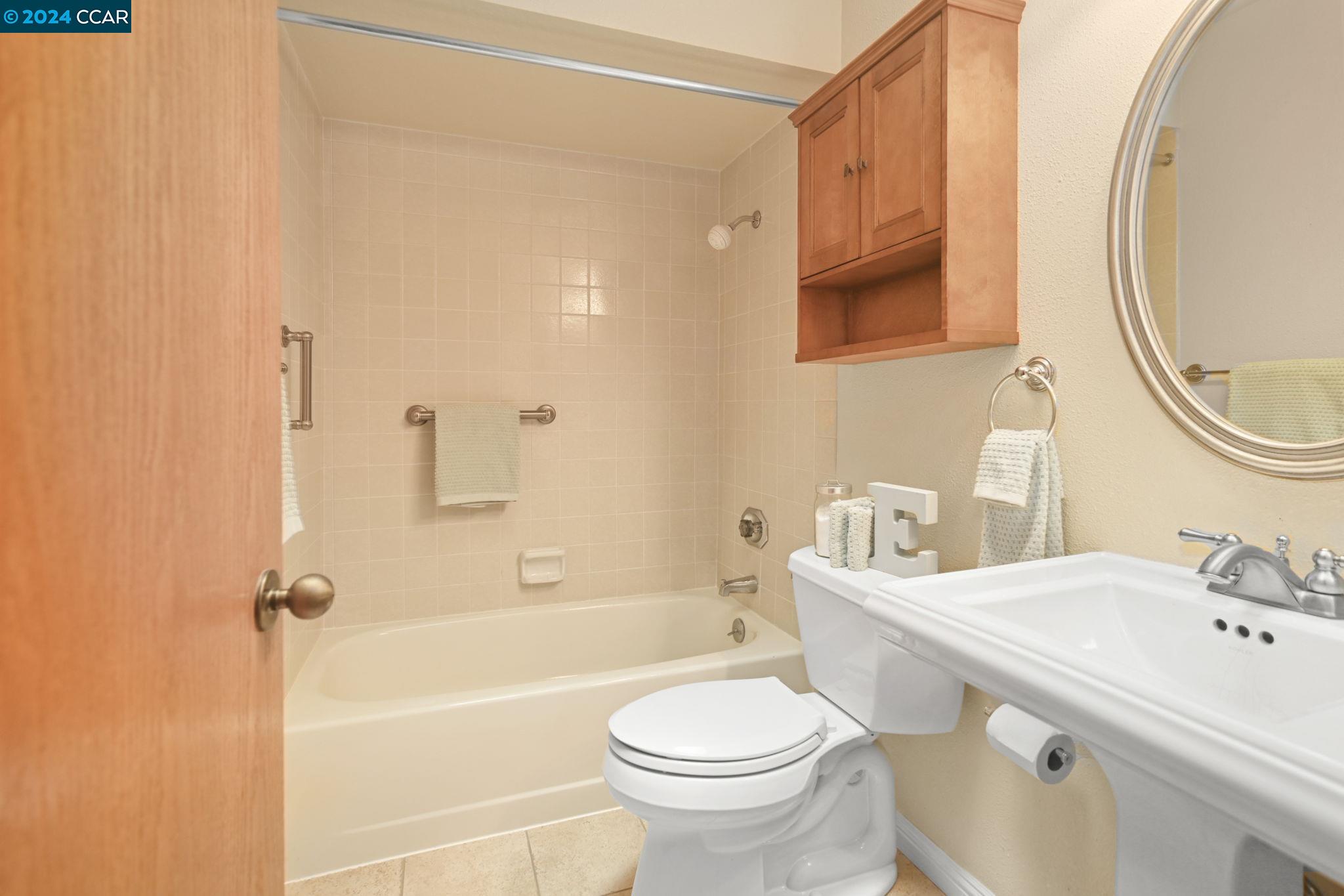 1483 Quail View Cir