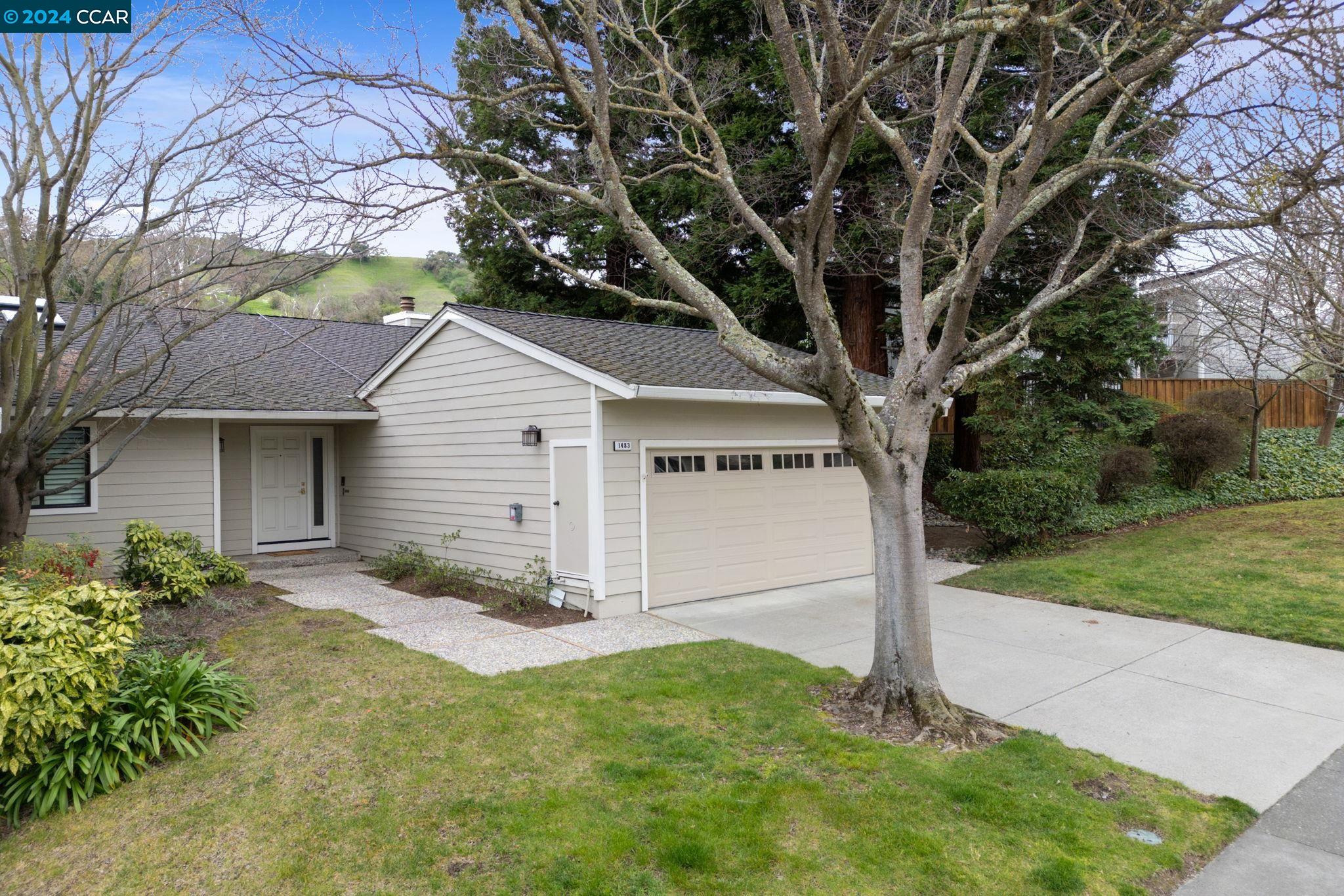 1483 Quail View Cir