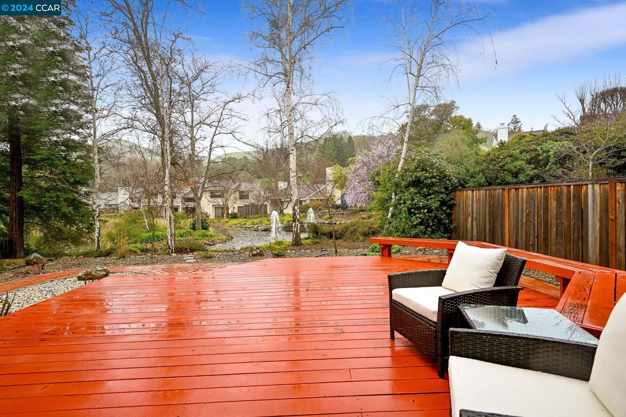 1483 Quail View Cir