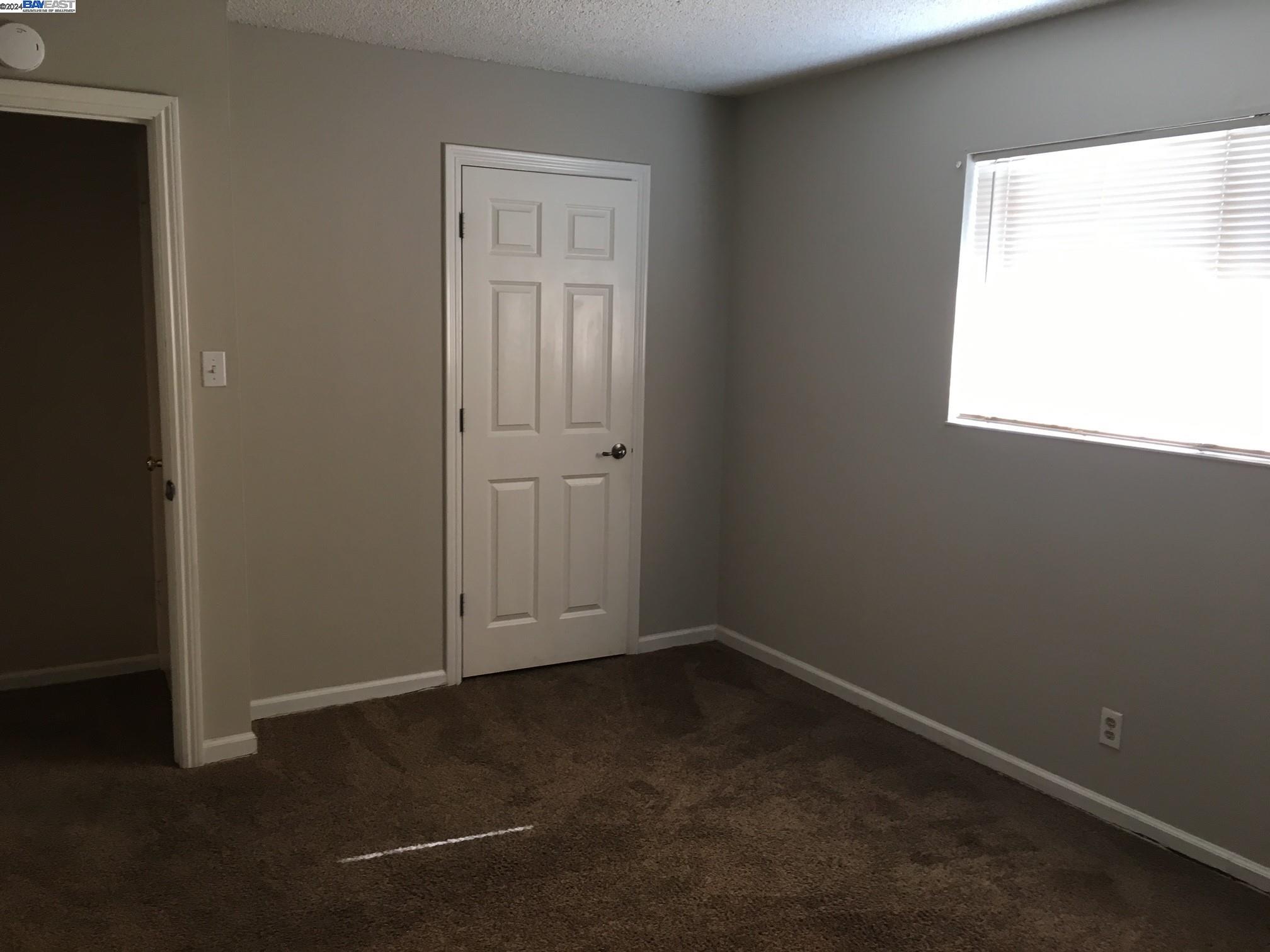 2208 Peppertree Way # 2