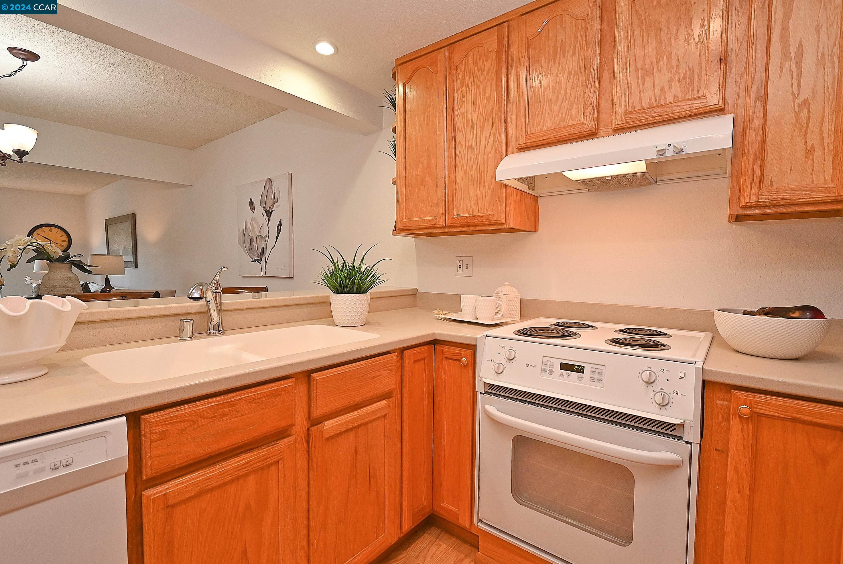 1873 Golden Rain Rd # 2