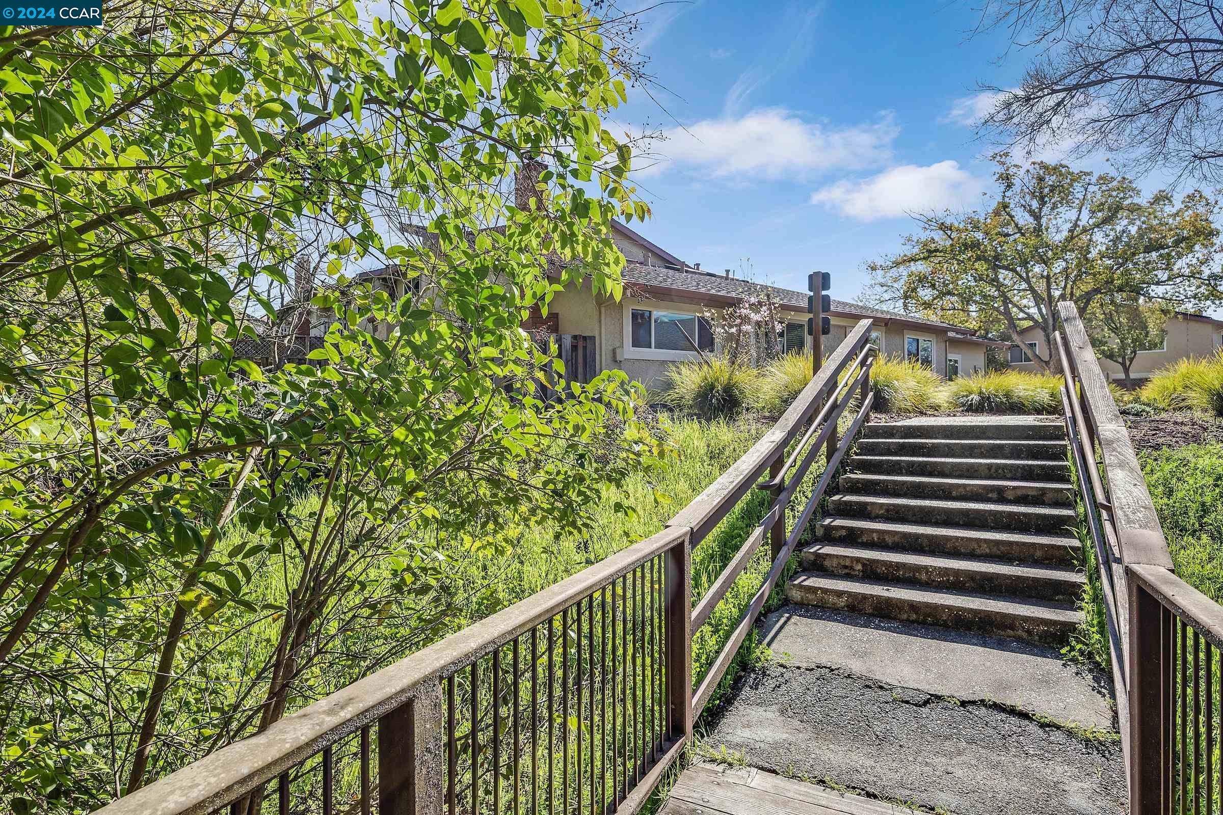 1120 Westmoreland Cir