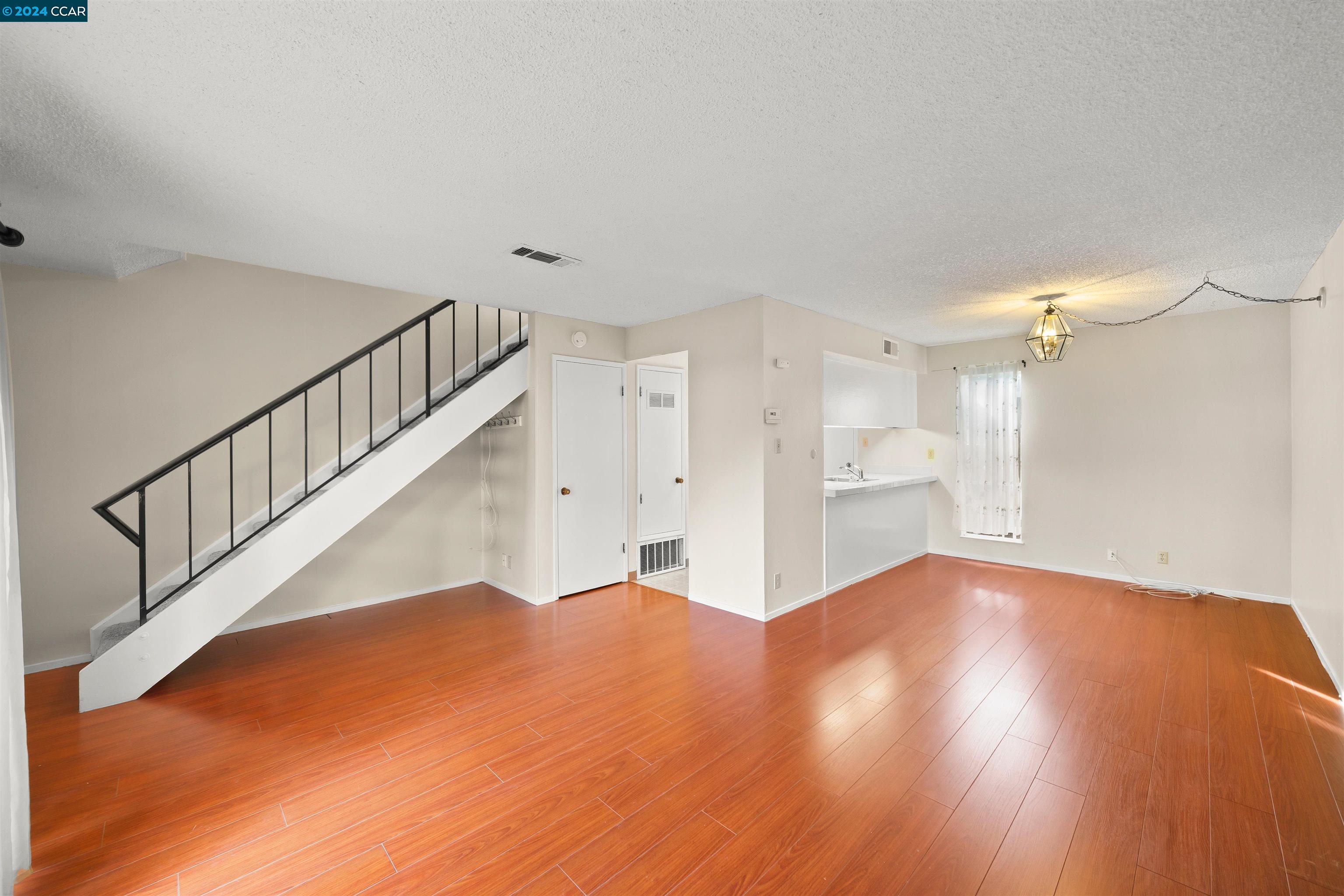 5497 Roundtree Drive # B