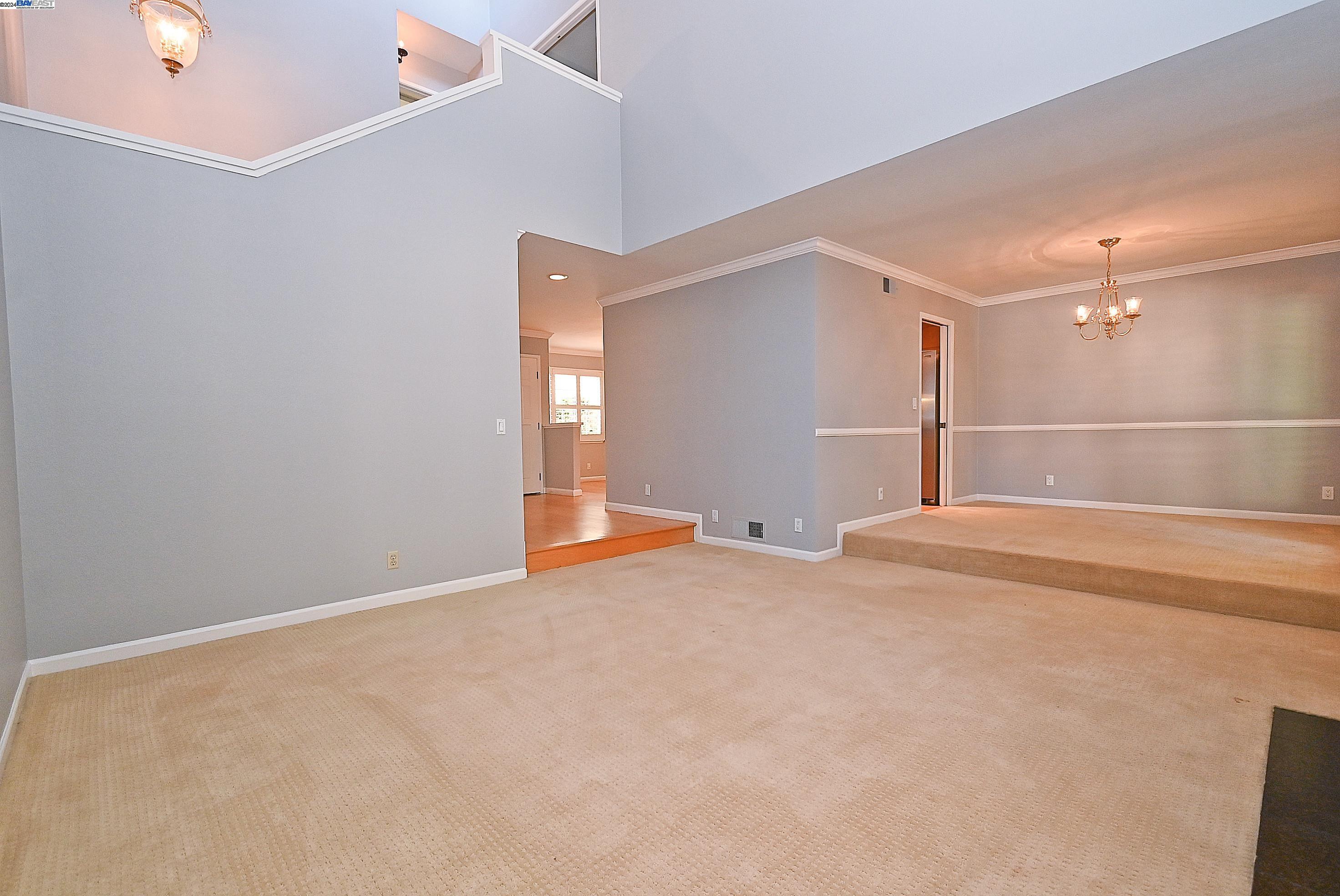 1849 Stratton Cir