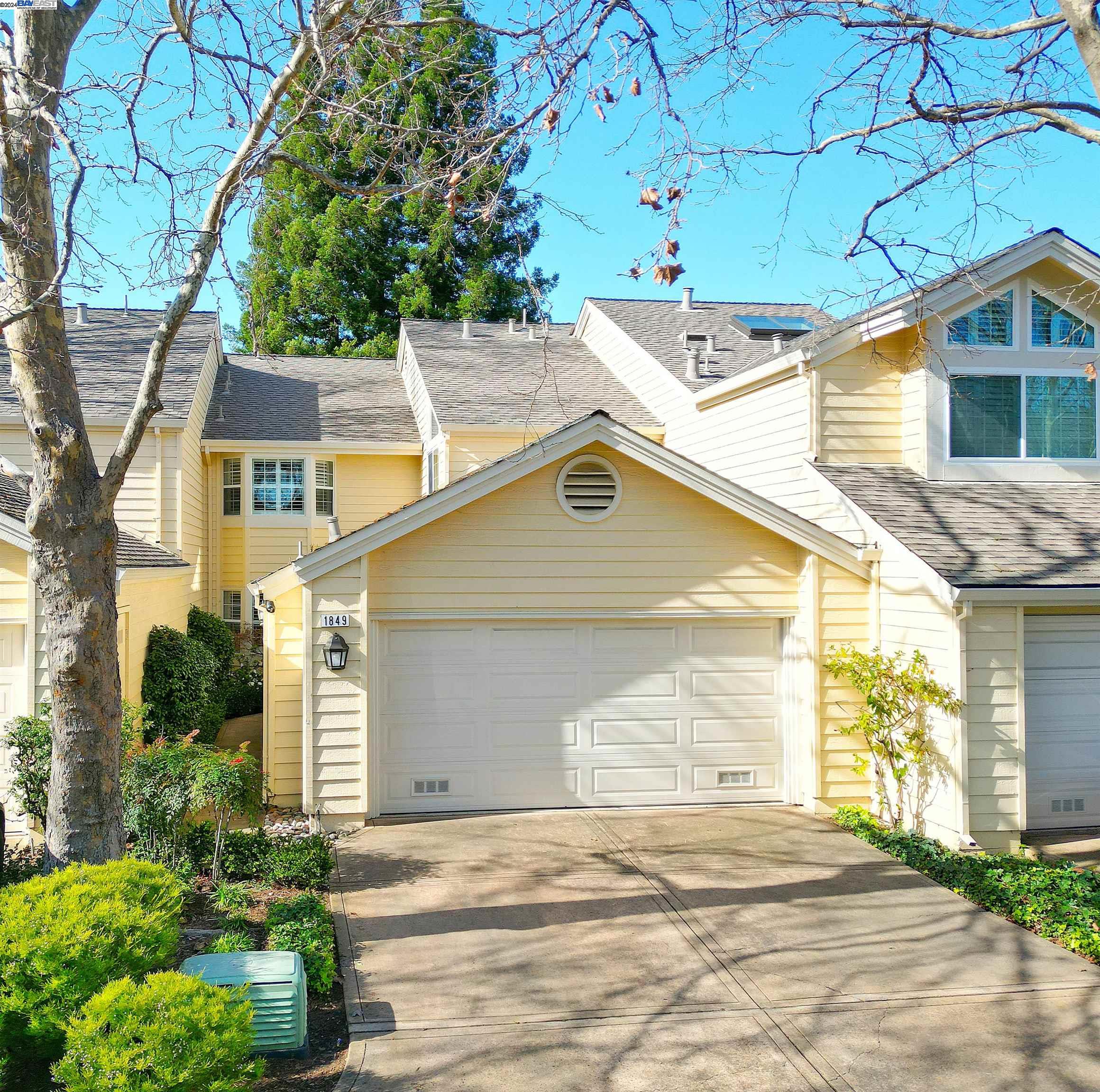 1849 Stratton Cir