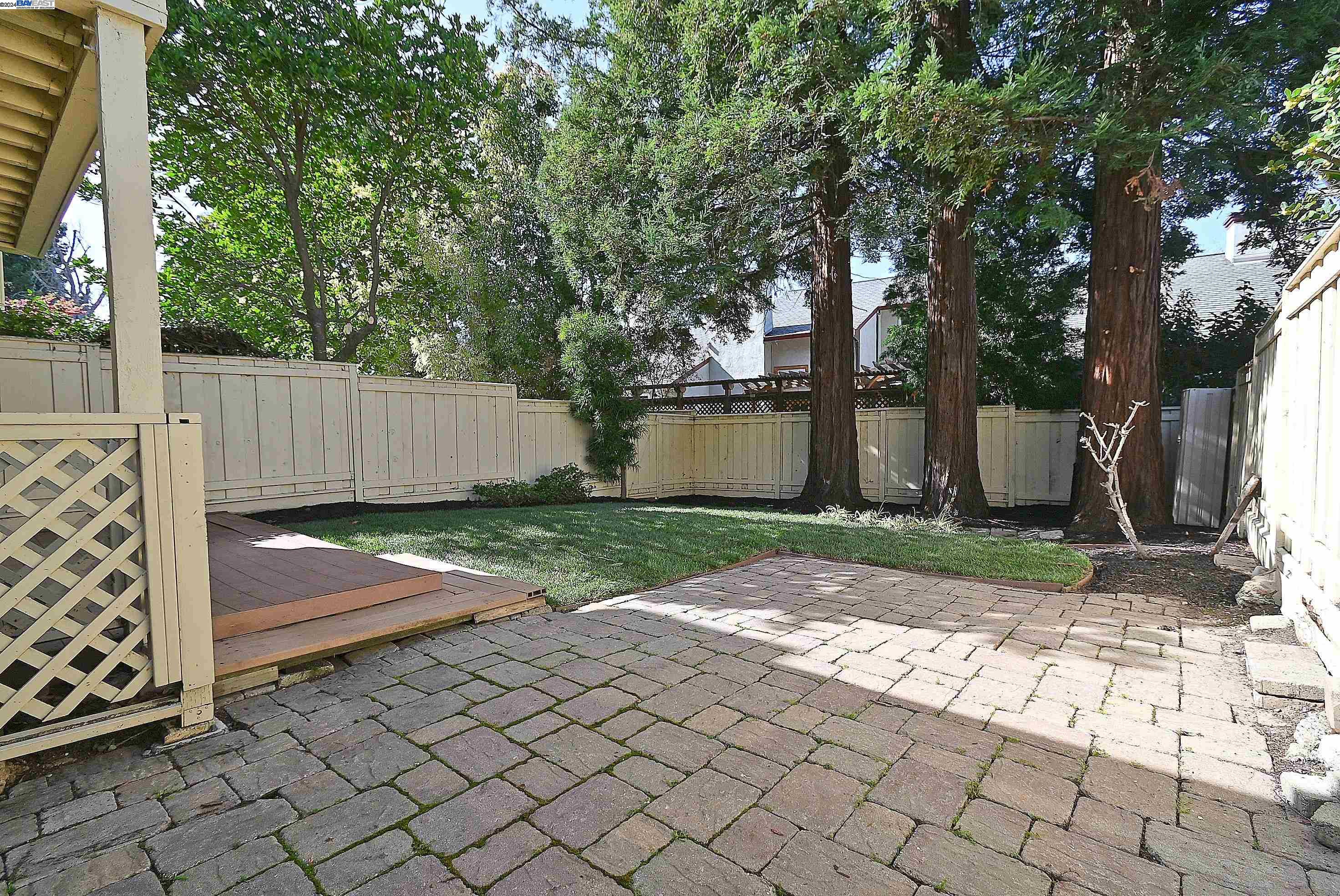 1849 Stratton Cir