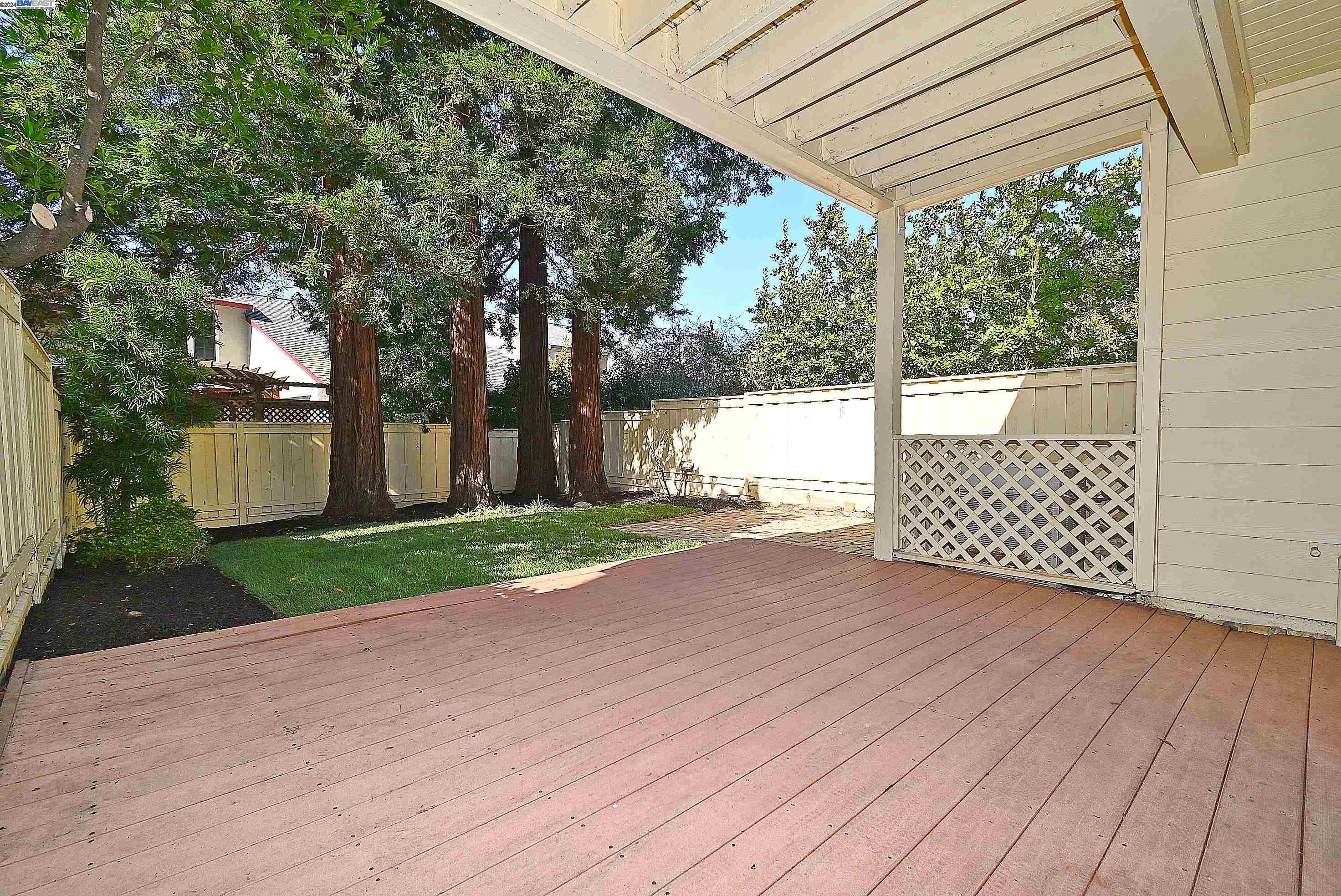 1849 Stratton Cir