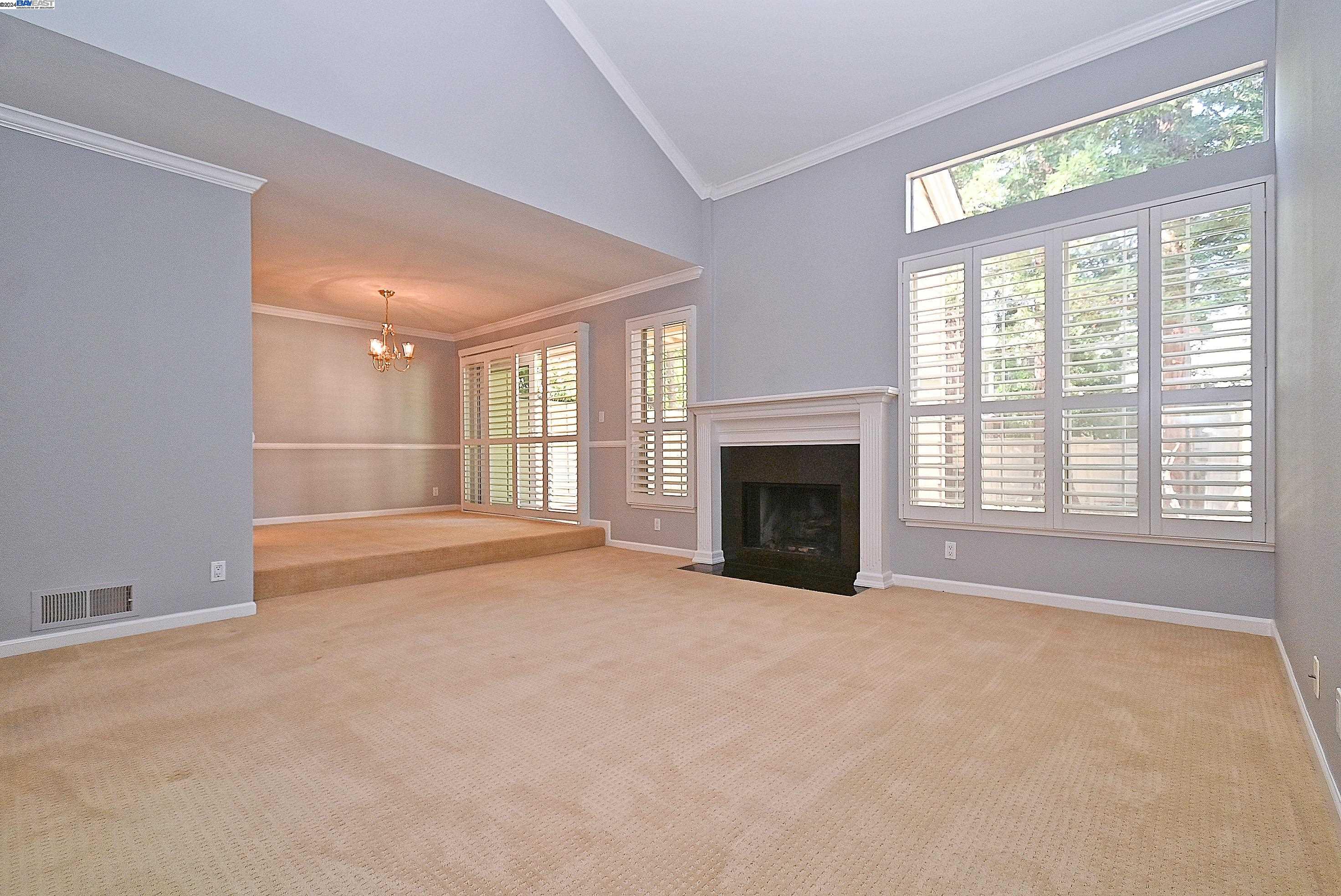 1849 Stratton Cir