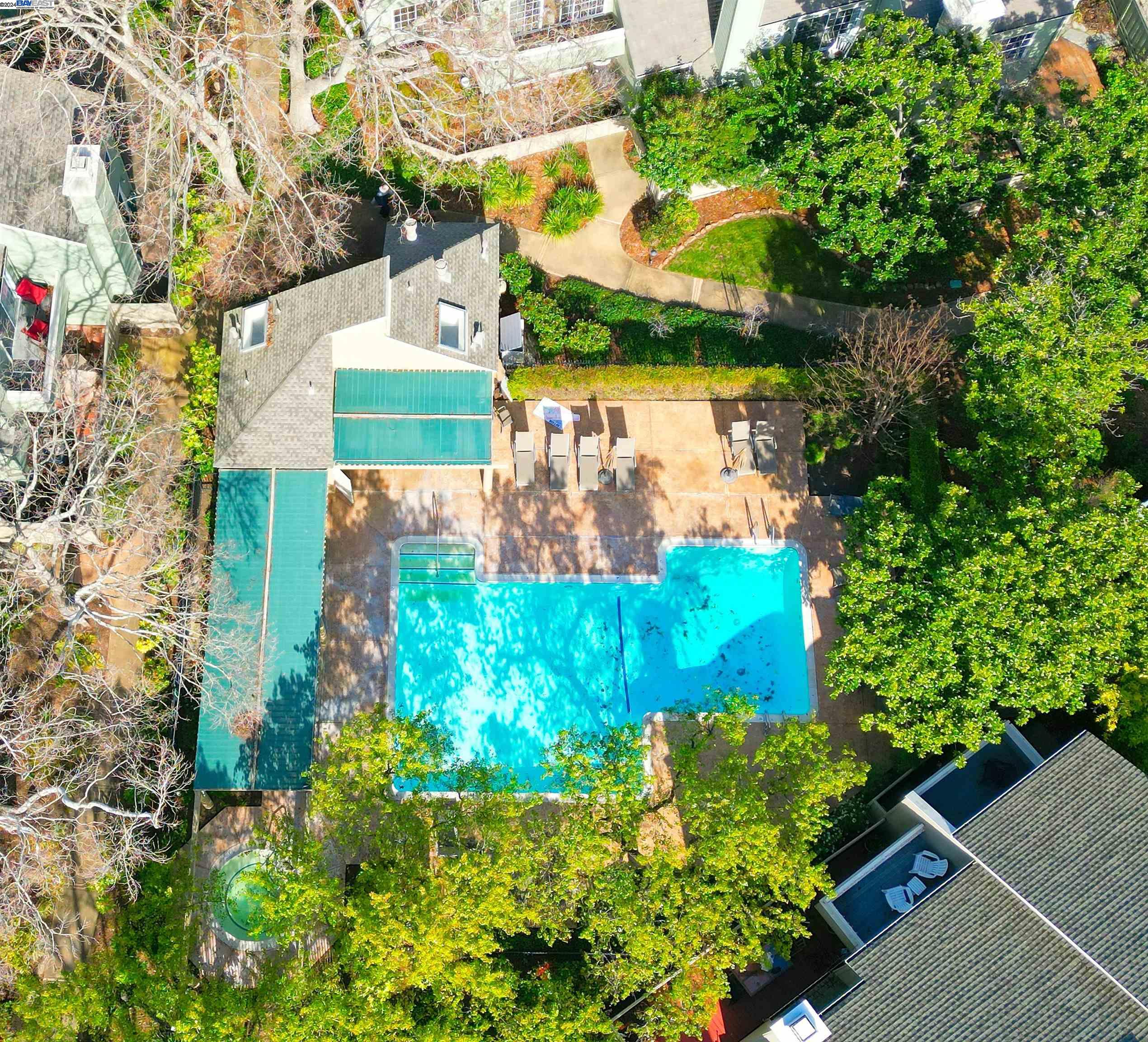 1849 Stratton Cir