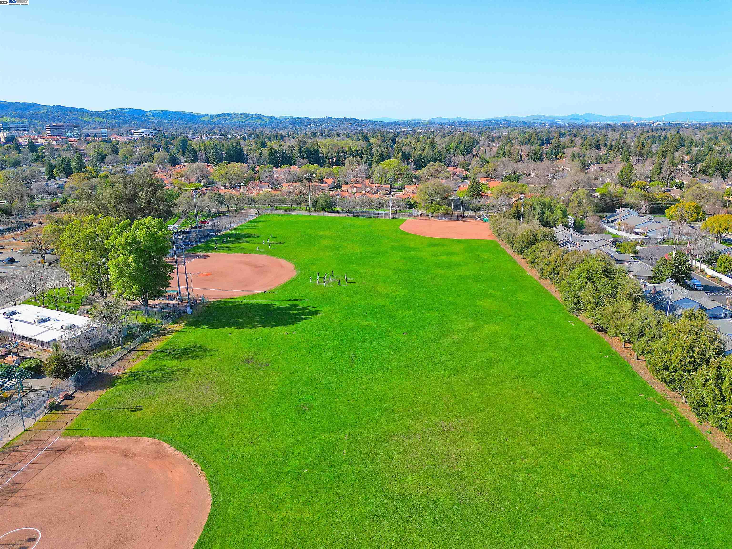 1849 Stratton Cir