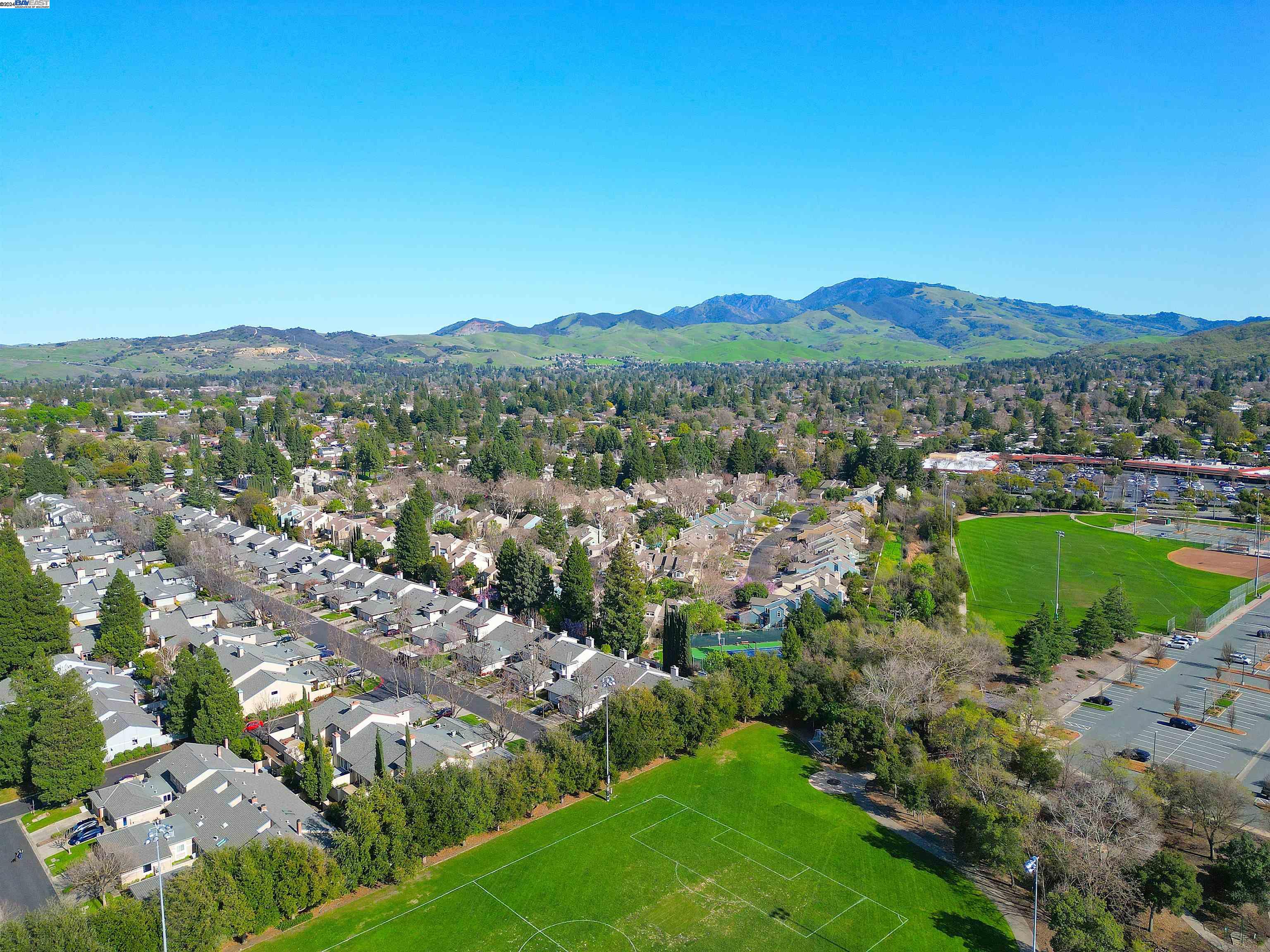 1849 Stratton Cir