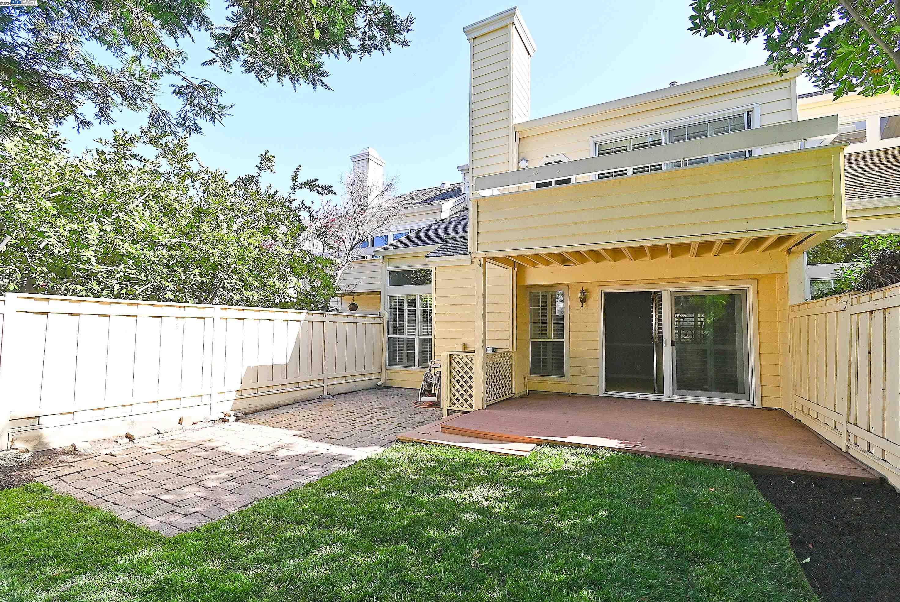 1849 Stratton Cir