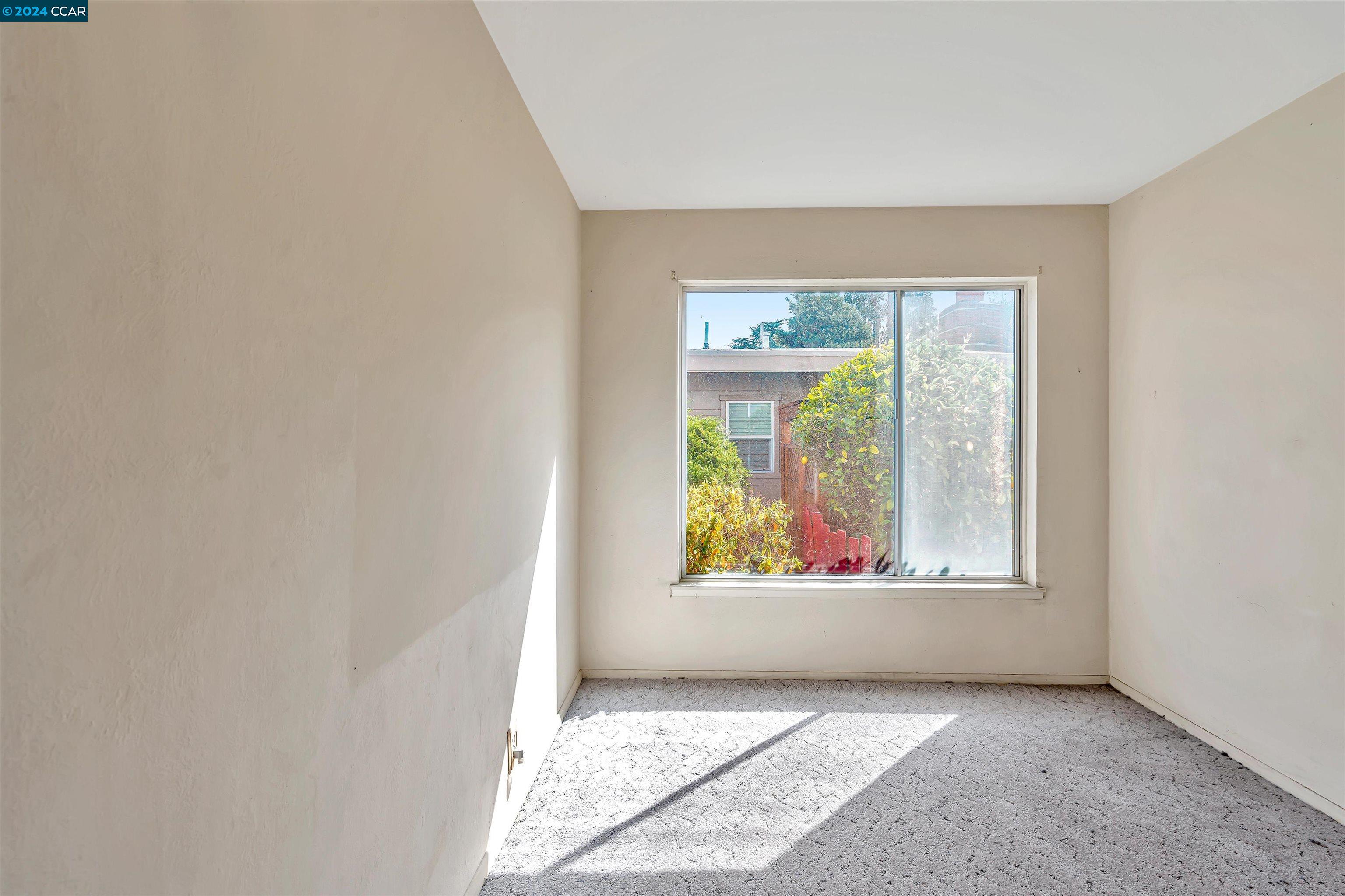 4452 Utah Dr