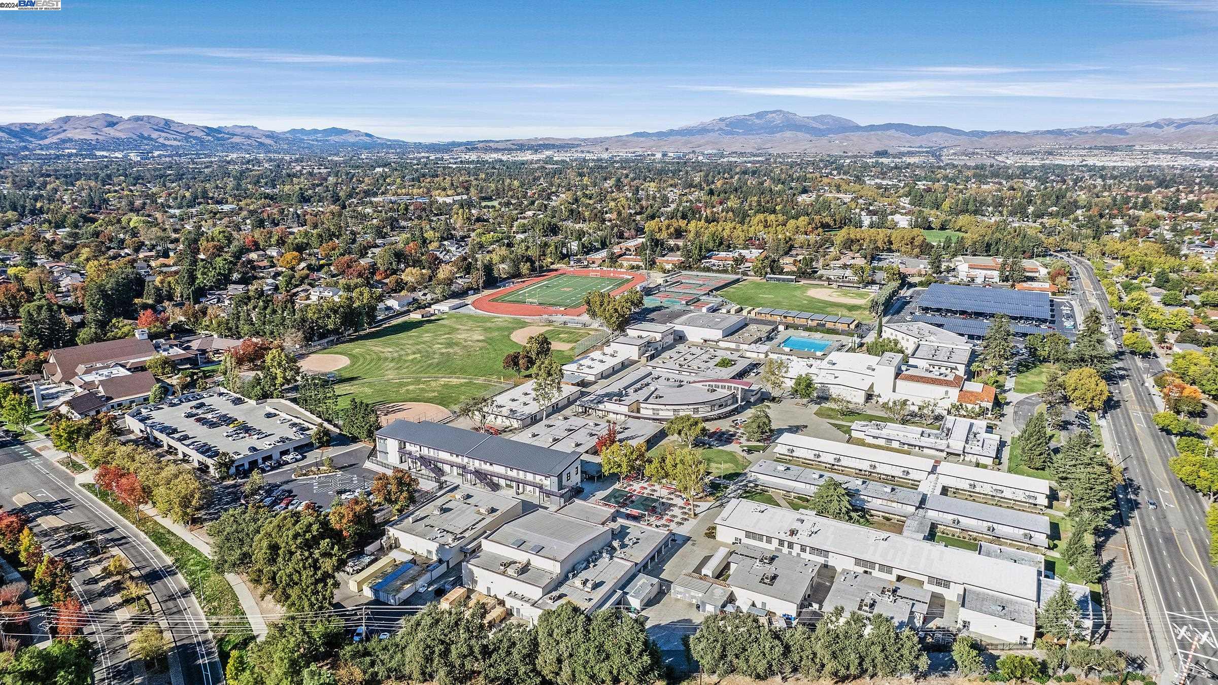 3366 Smoketree Commons Dr