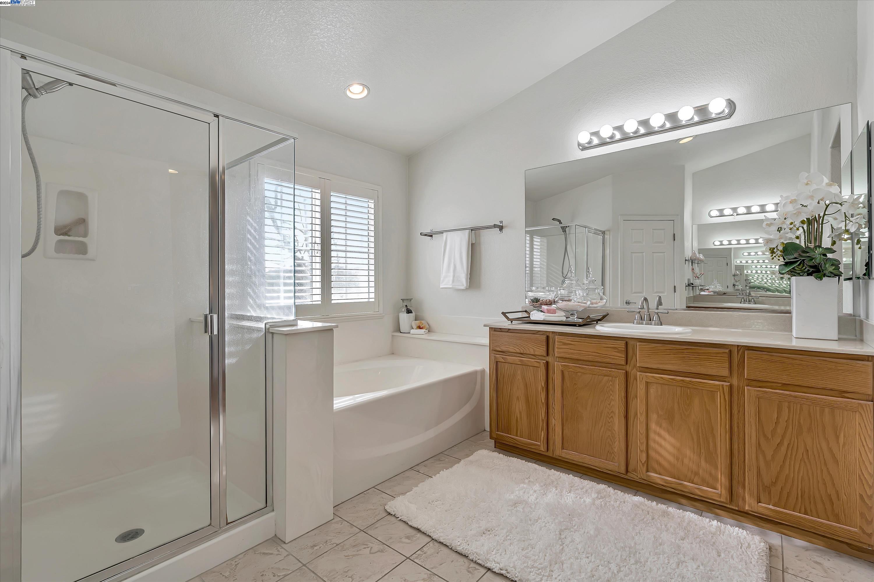 4102 Boulder Creek Ct