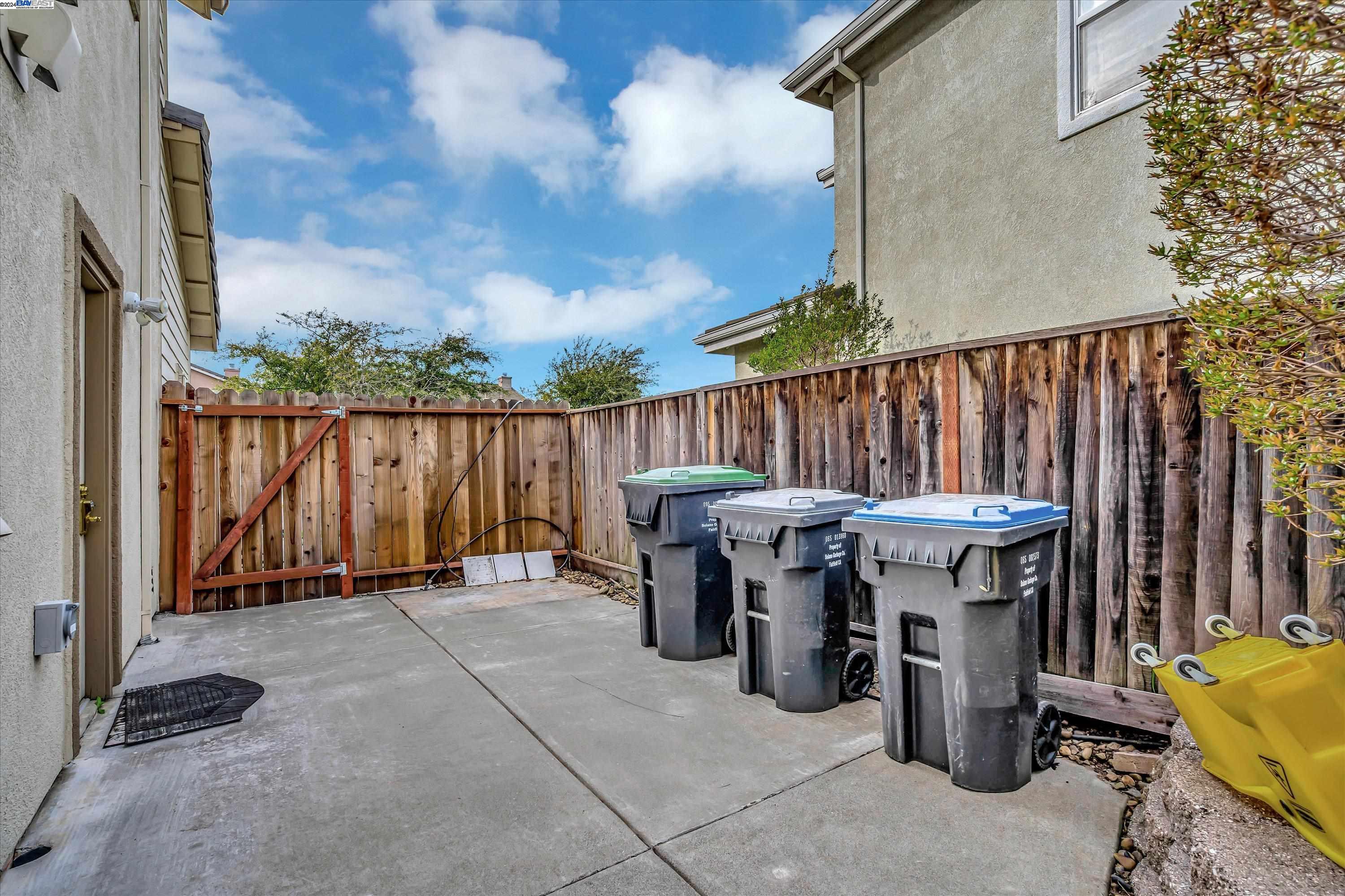 4102 Boulder Creek Ct