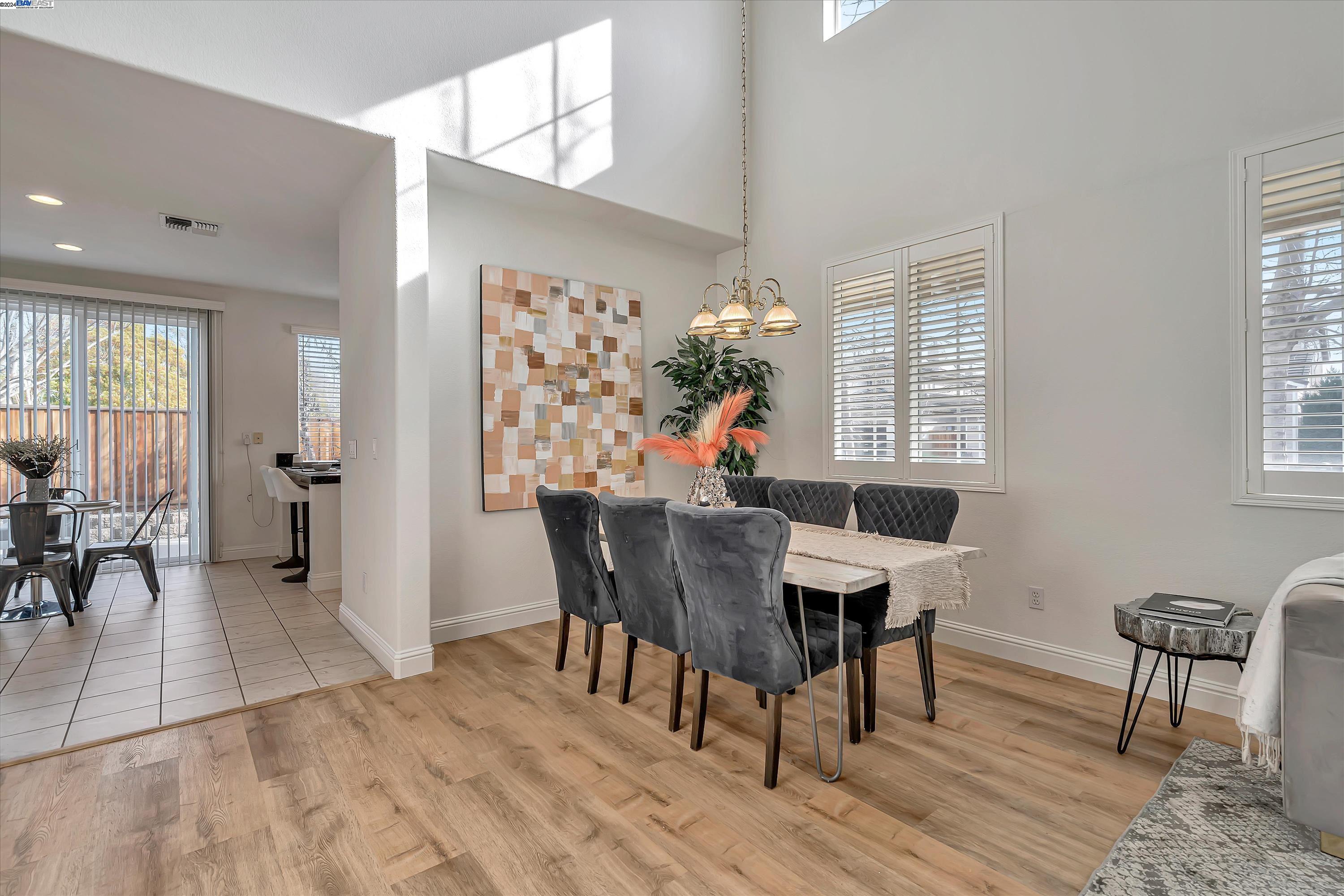 4102 Boulder Creek Ct