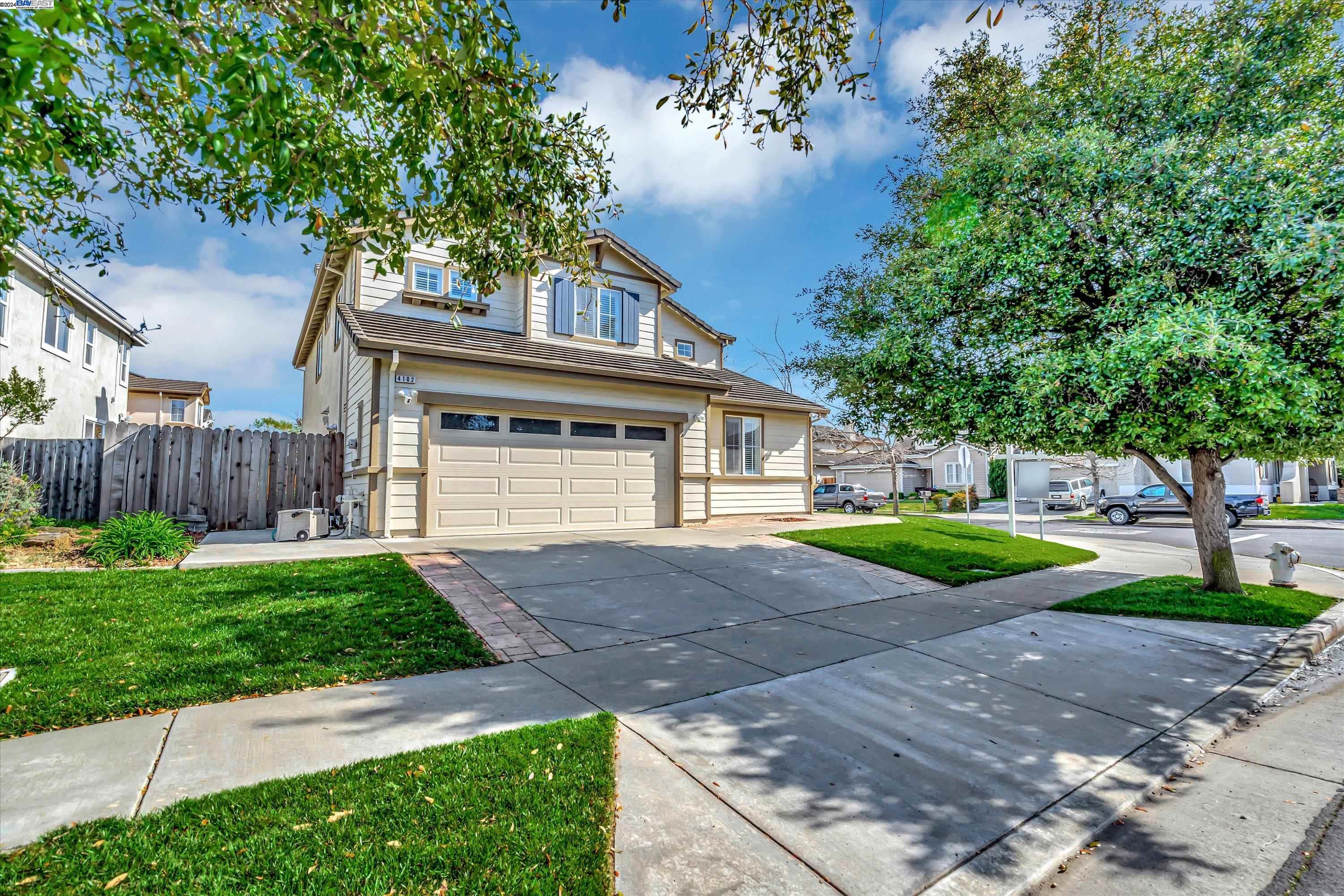 4102 Boulder Creek Ct