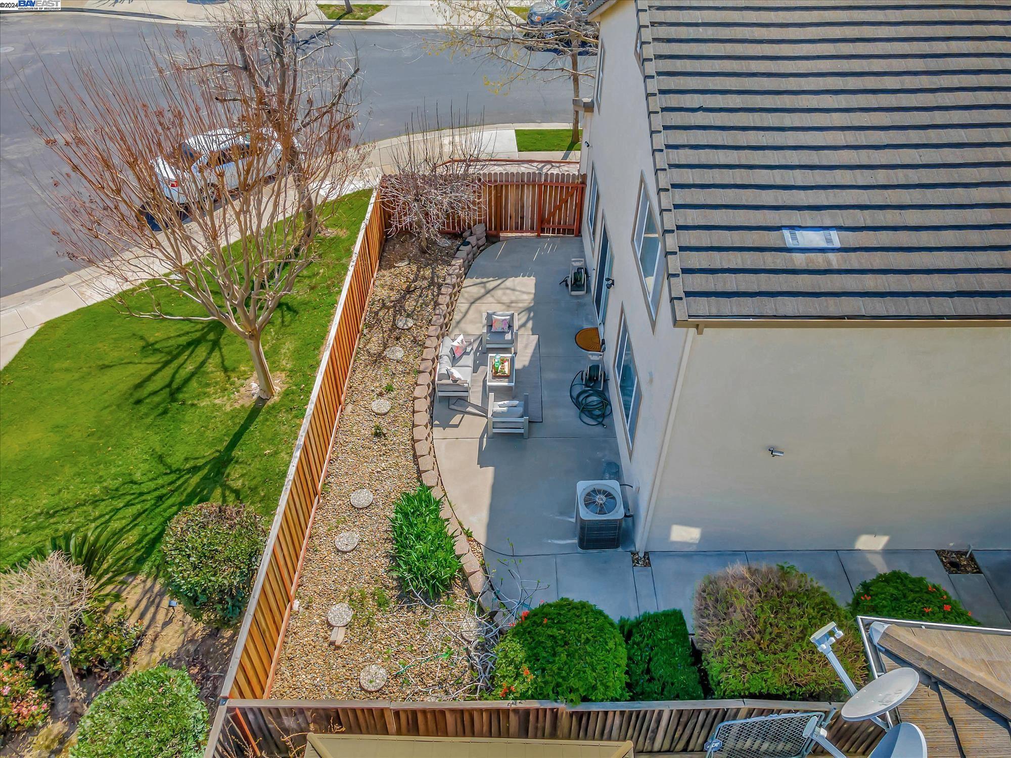 4102 Boulder Creek Ct
