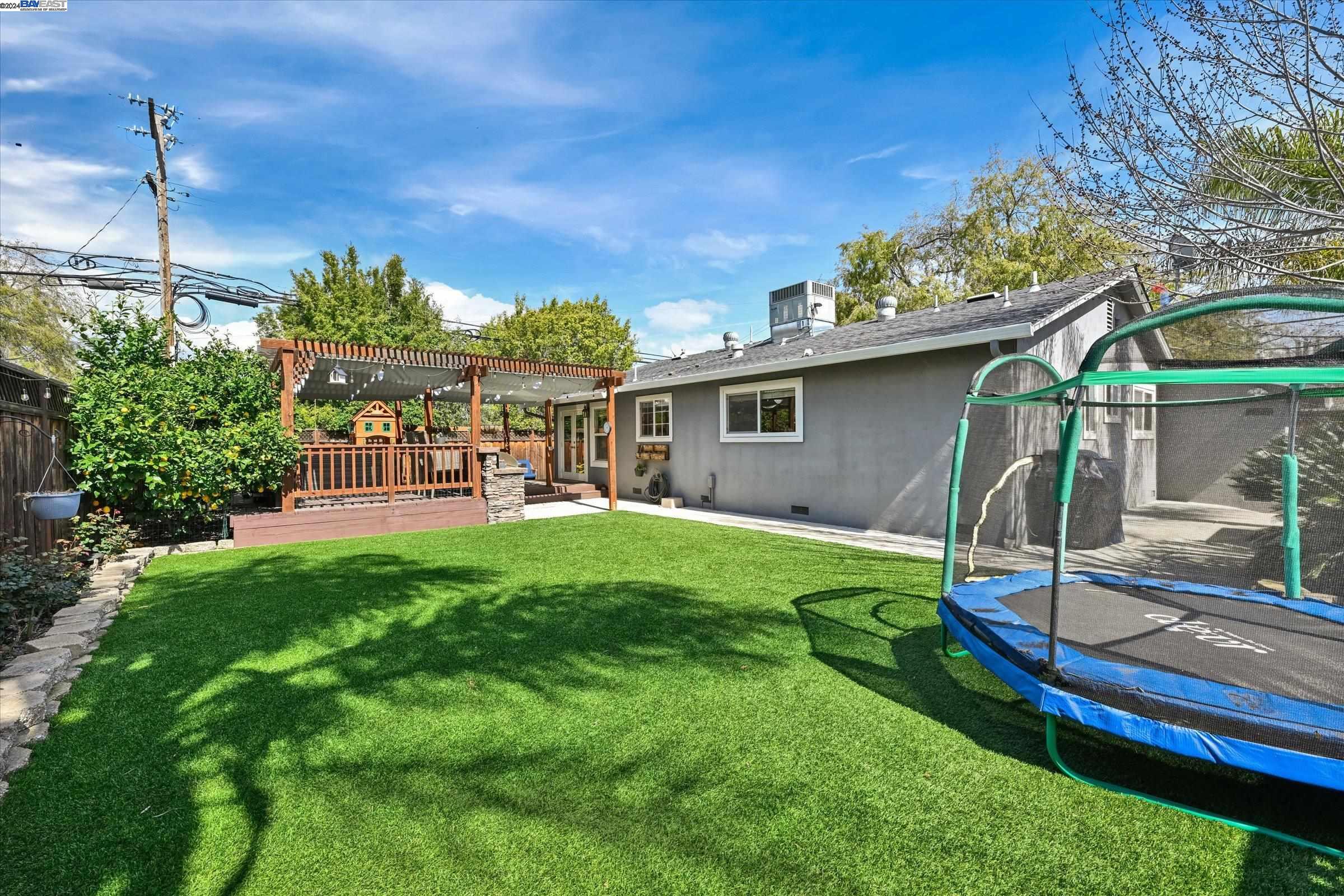 1249 Wagoner Drive