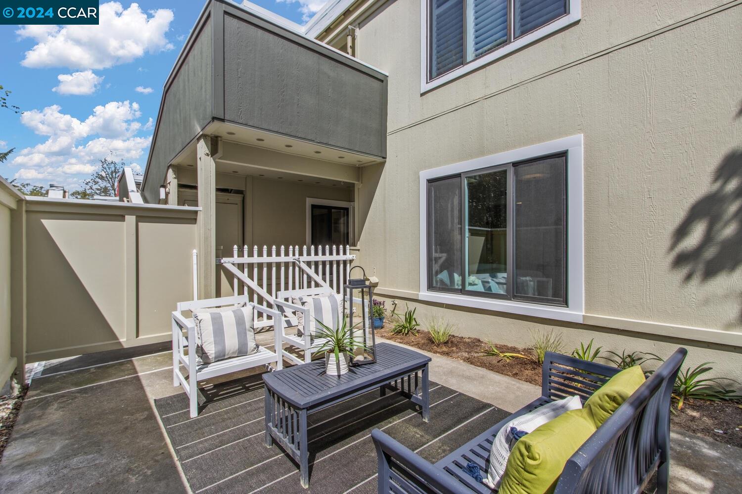 2633 Pine Knoll Dr # 8