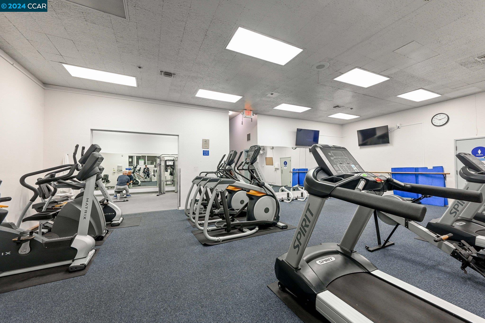 450 N Civic Dr # 402