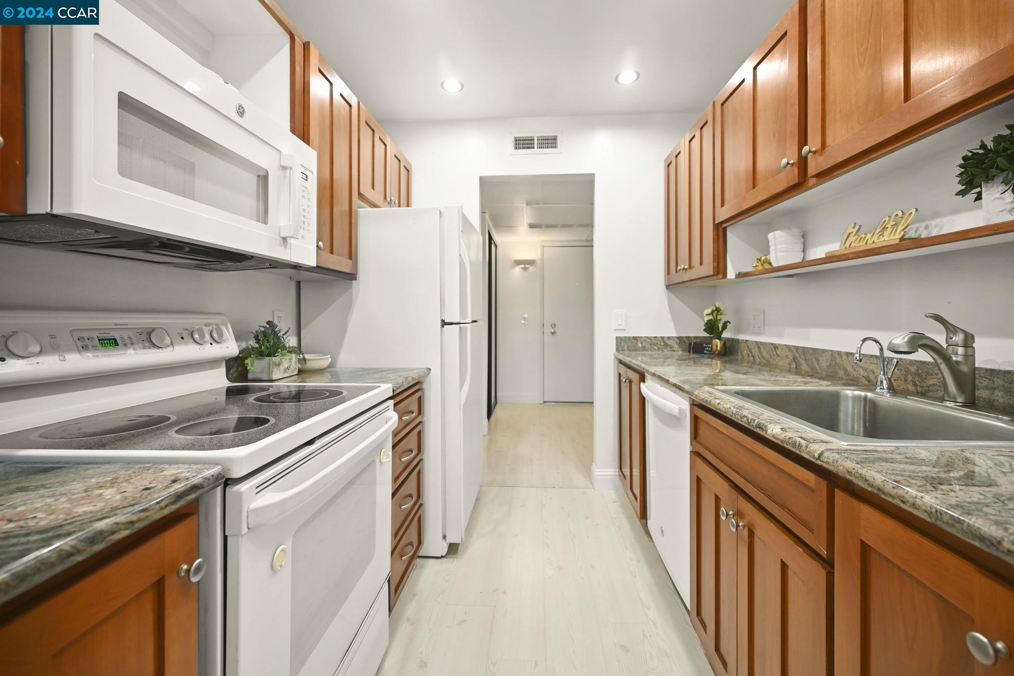 450 N Civic Dr # 402