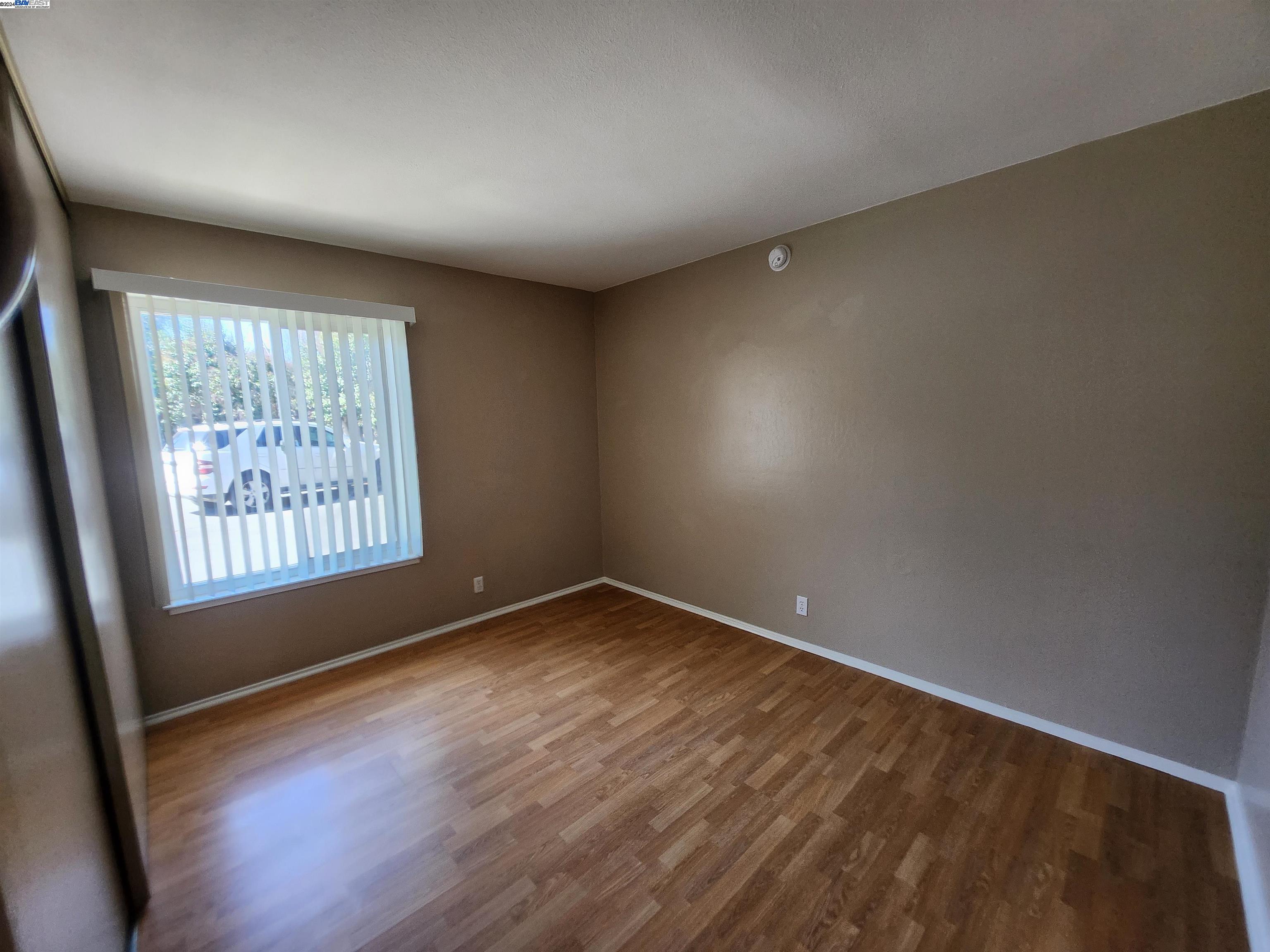 1685 Calle Santa Anna