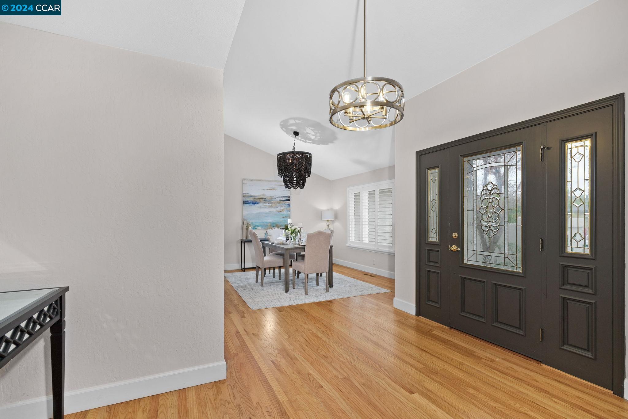 24 Barcelona Ct