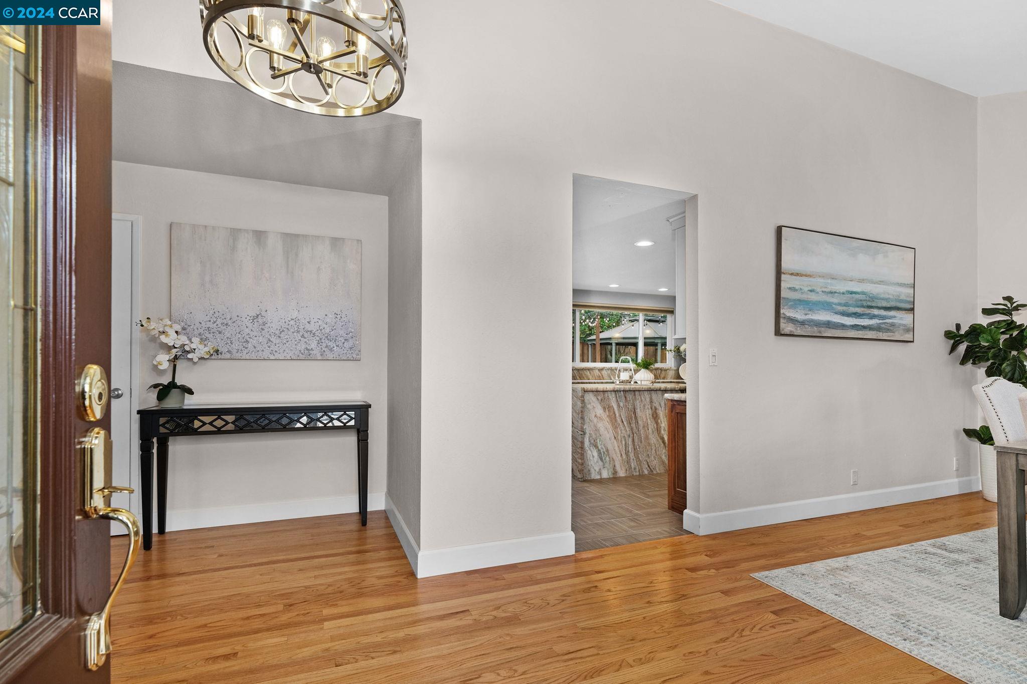 24 Barcelona Ct