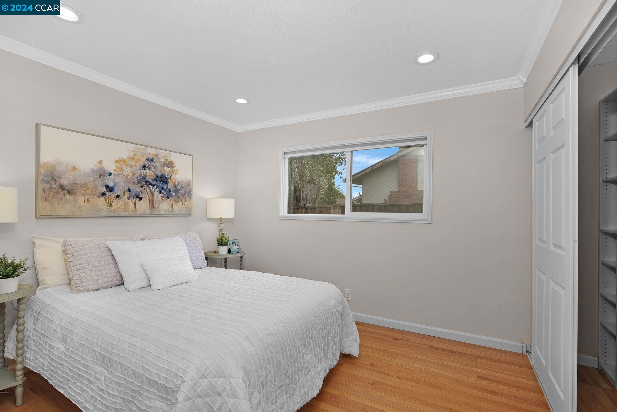 24 Barcelona Ct