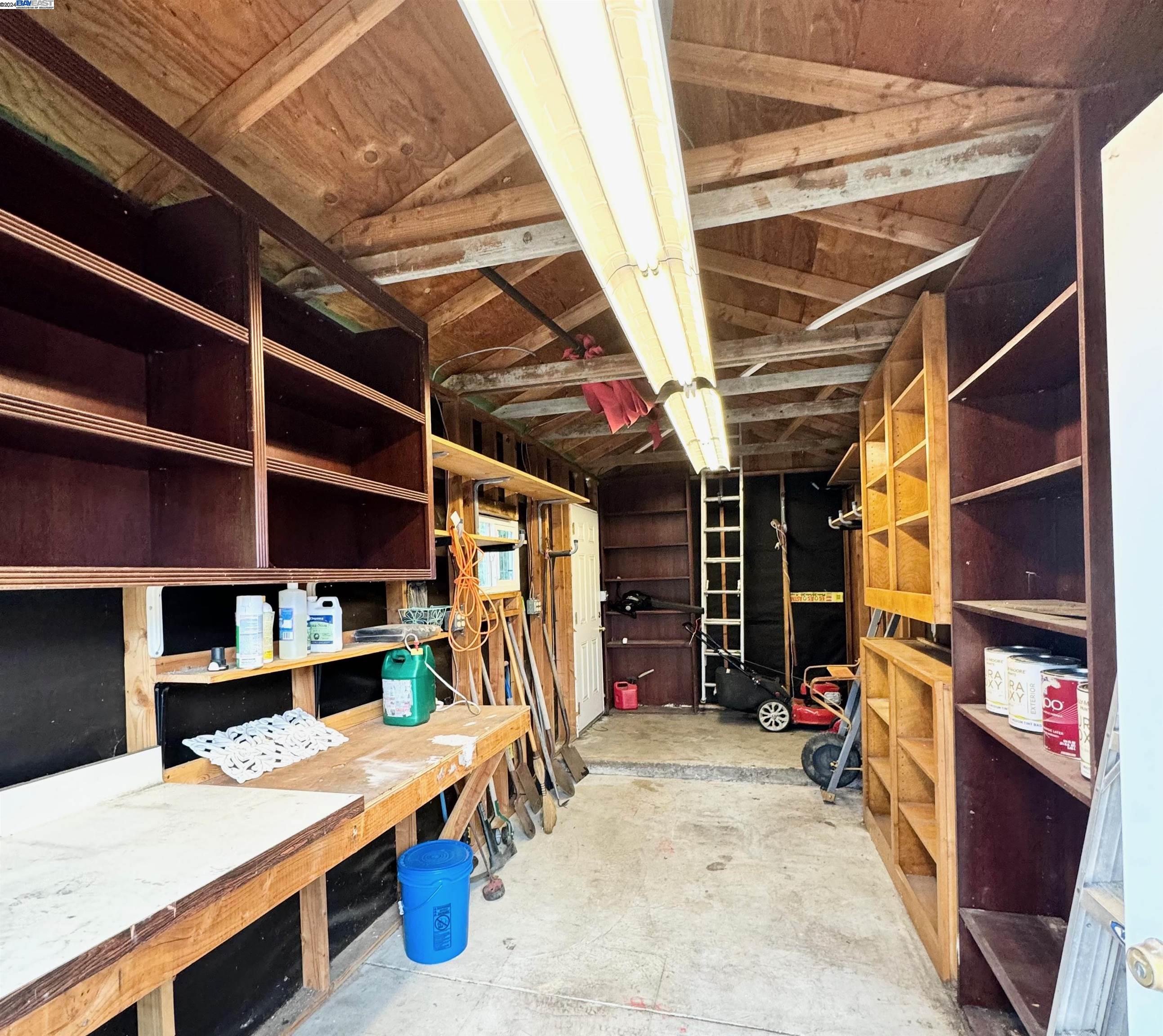 20146 Santa Maria Ave